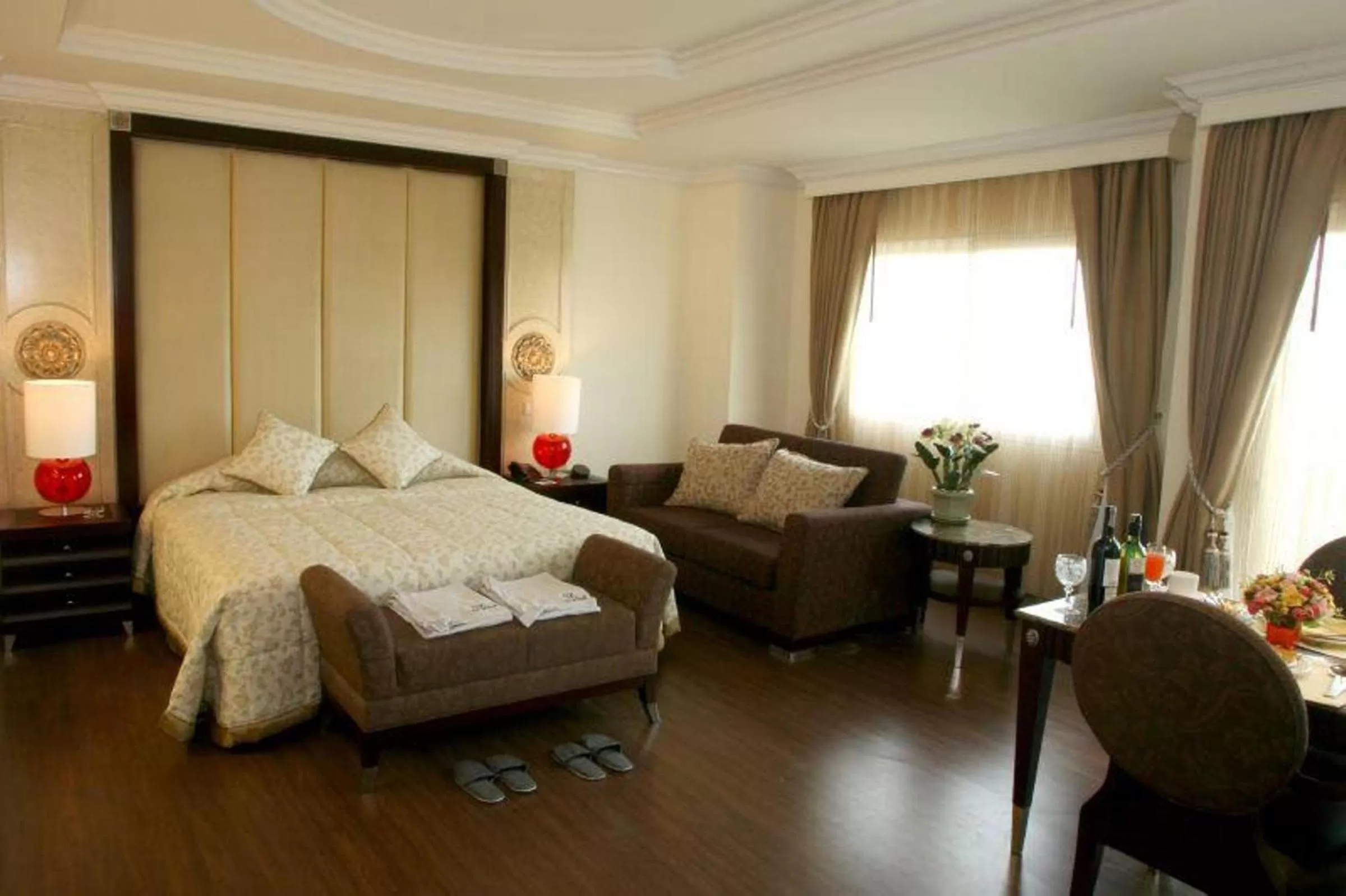 Photo of the whole room, Bed in LK Residence