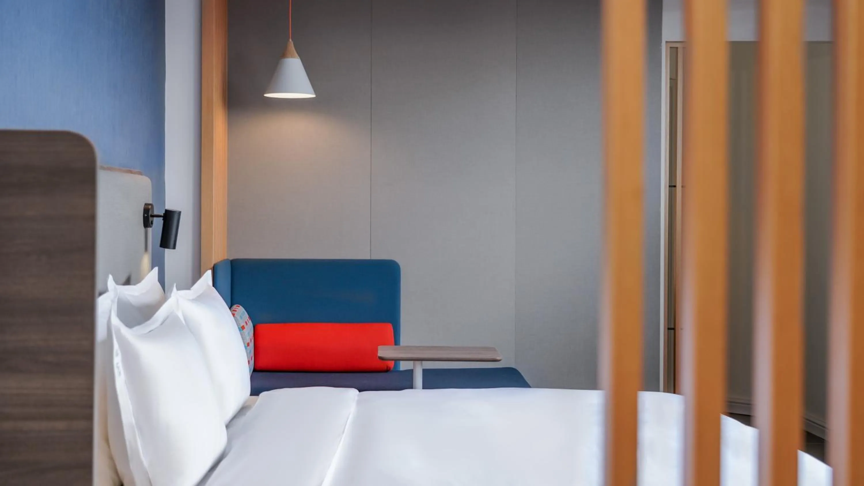 Photo of the whole room, Bed in Holiday Inn Express Kunming Panlong by IHG