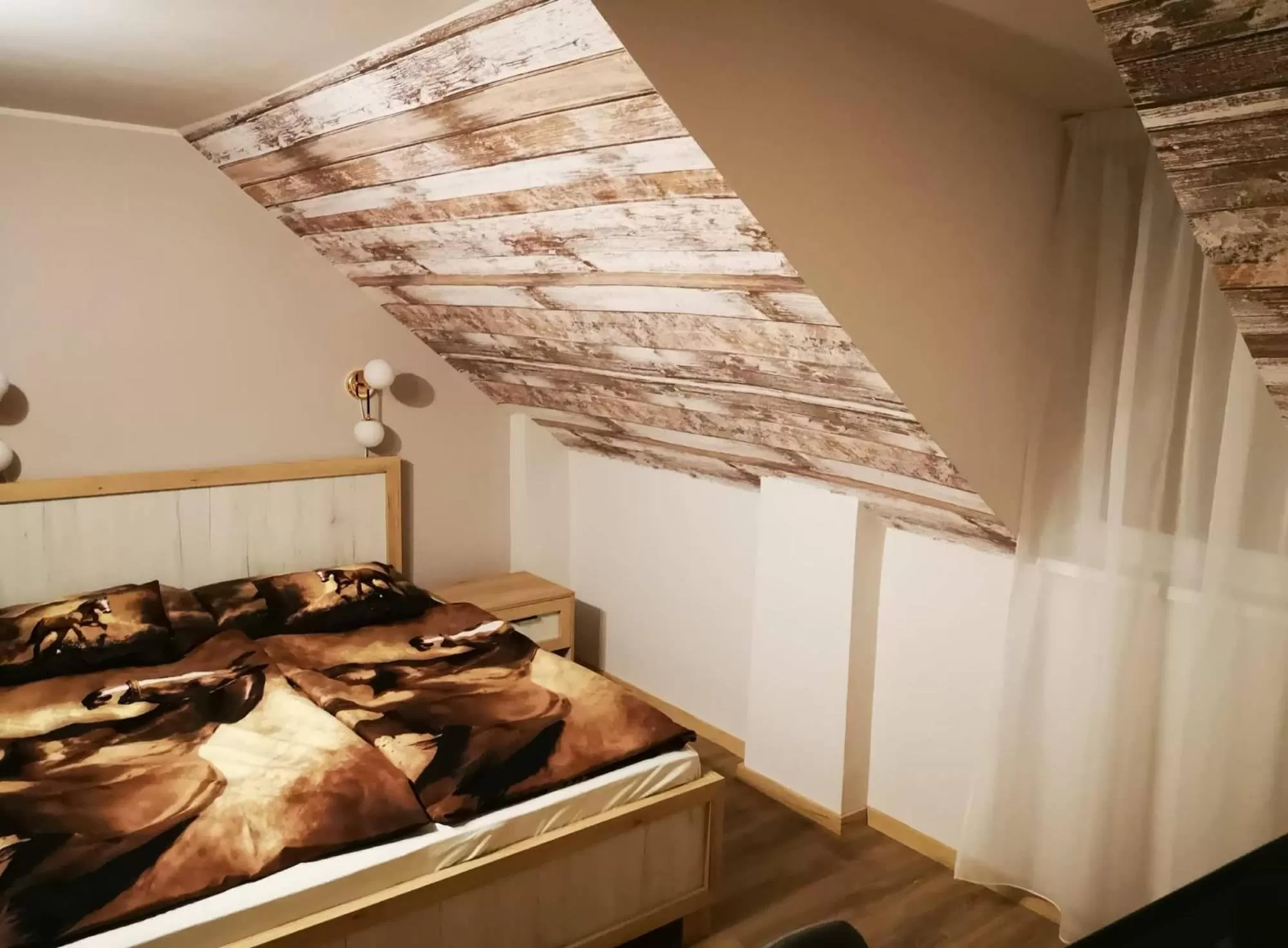 Bed in Mátyus Udvarház Kengyel Fogadó Eger