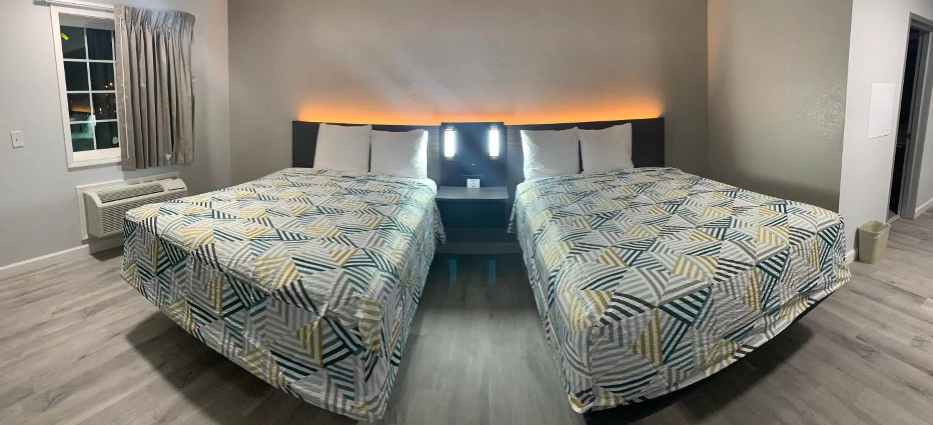 Bed in Motel 6 Corbin KY