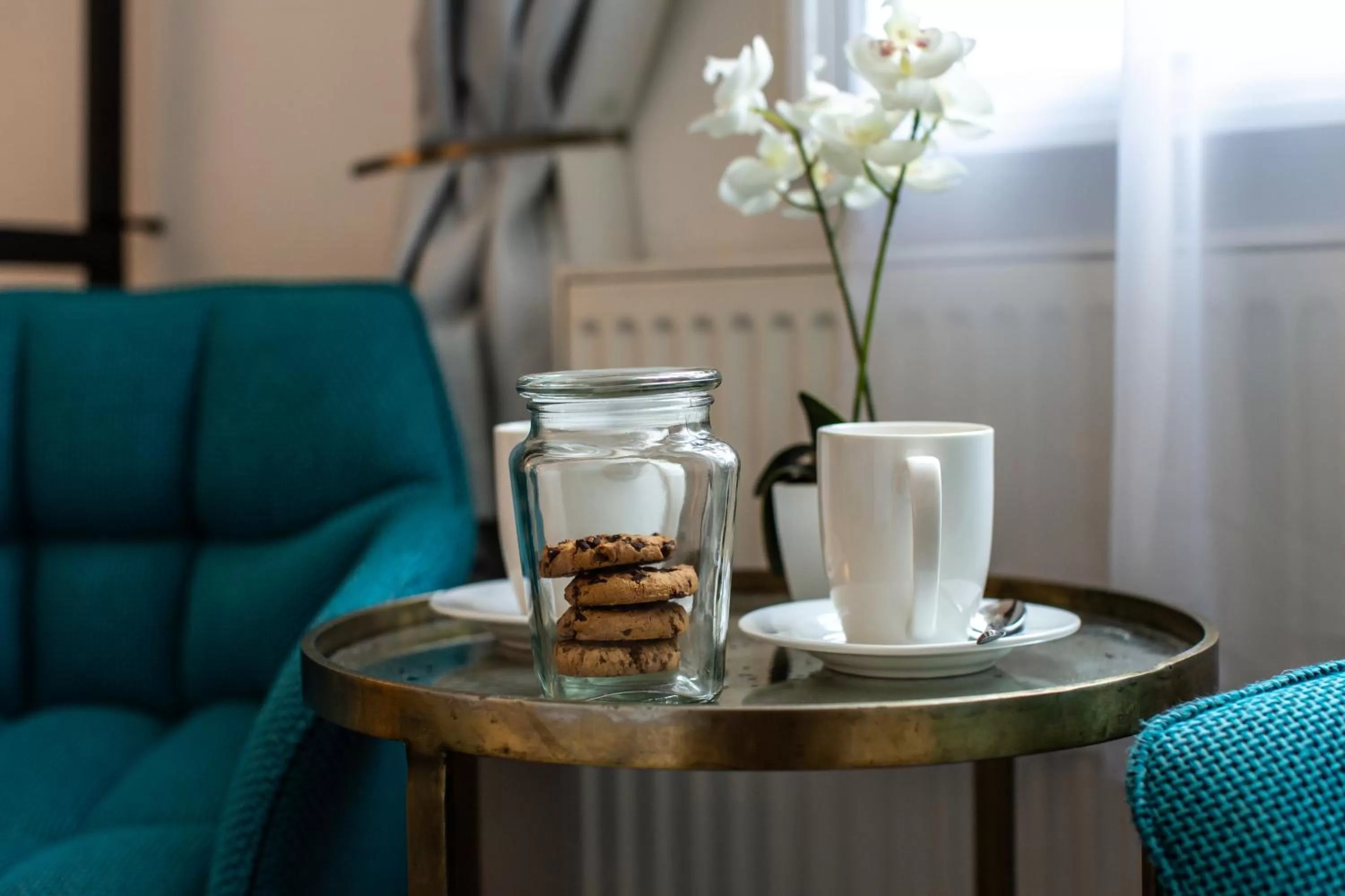 Coffee/tea facilities in Lyme Townhouse