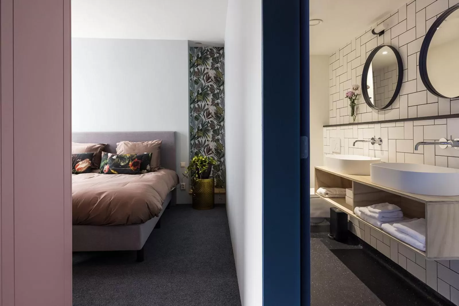 Bed in Stadshotel Steegoversloot