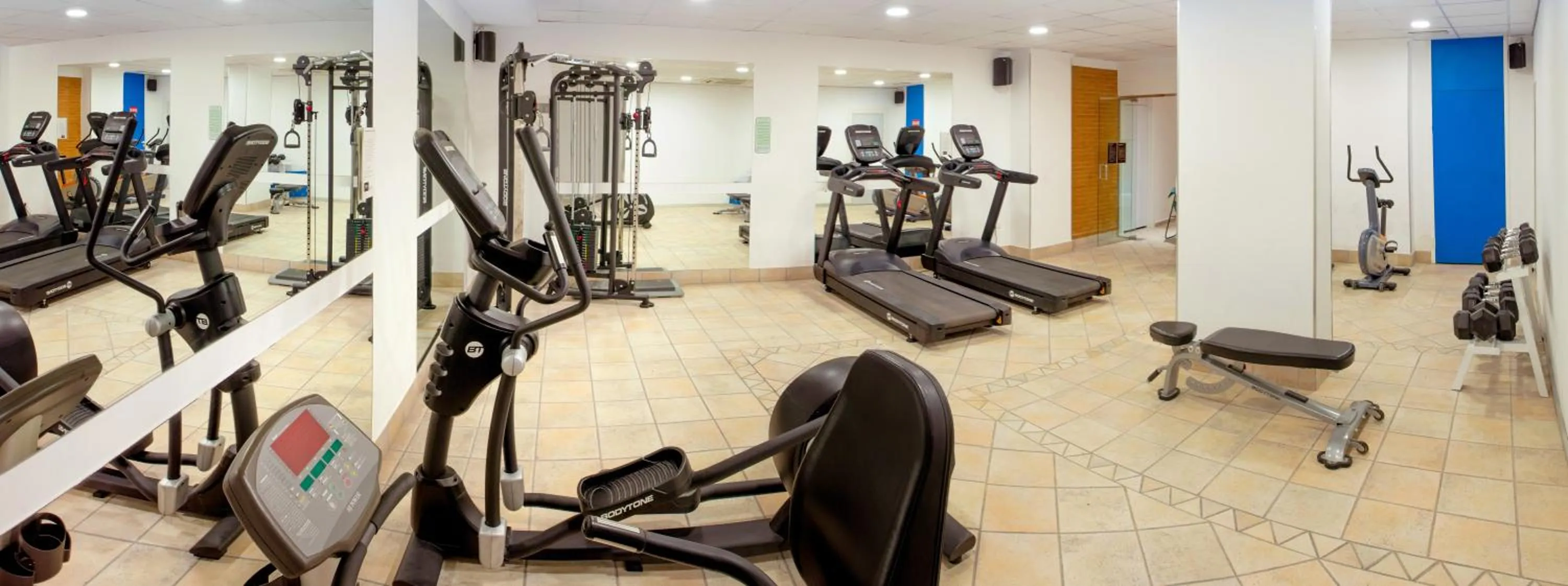 Fitness centre/facilities in Hotel RH Victoria & Spa 4 Sup