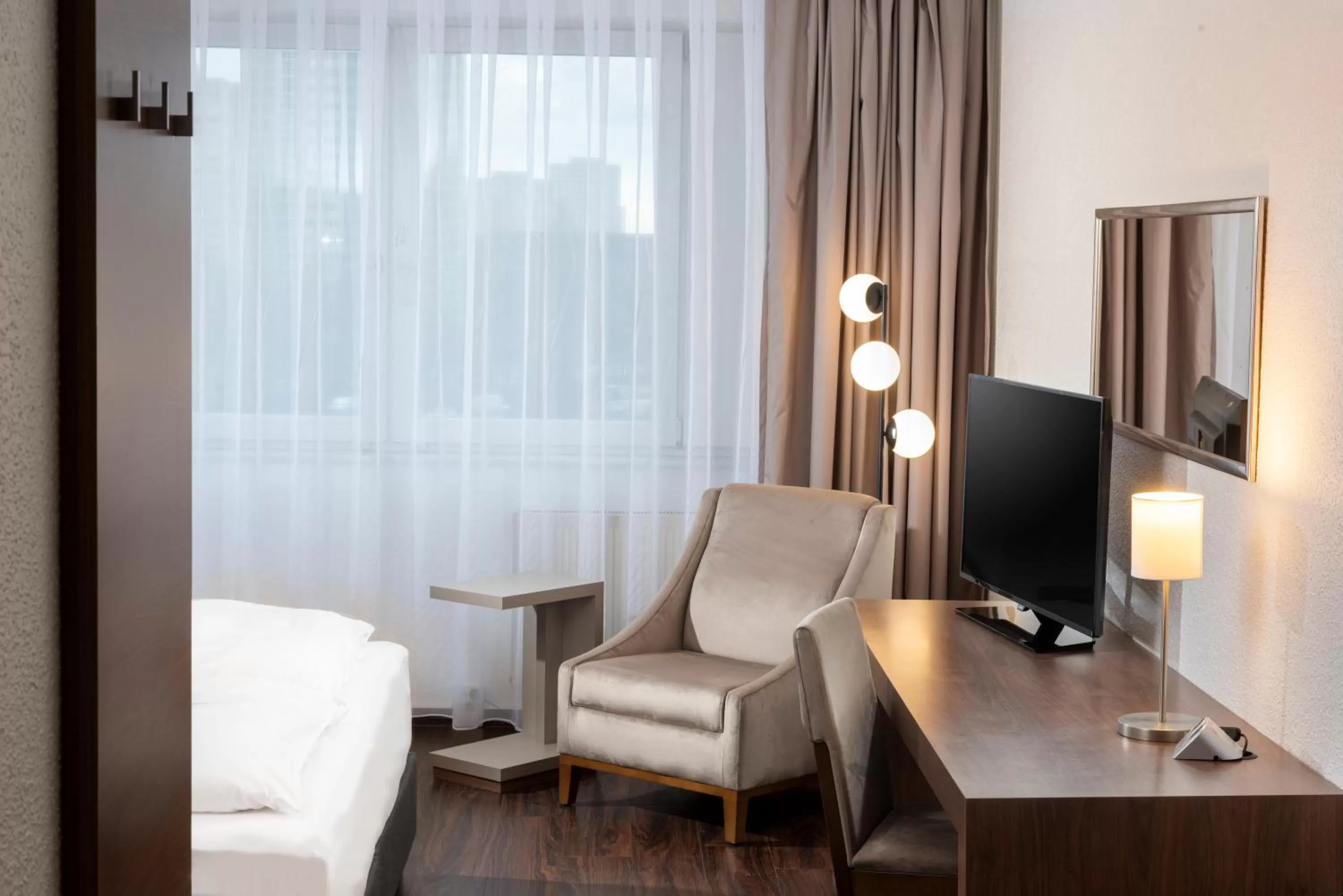 Bed in City Hotel Berlin East