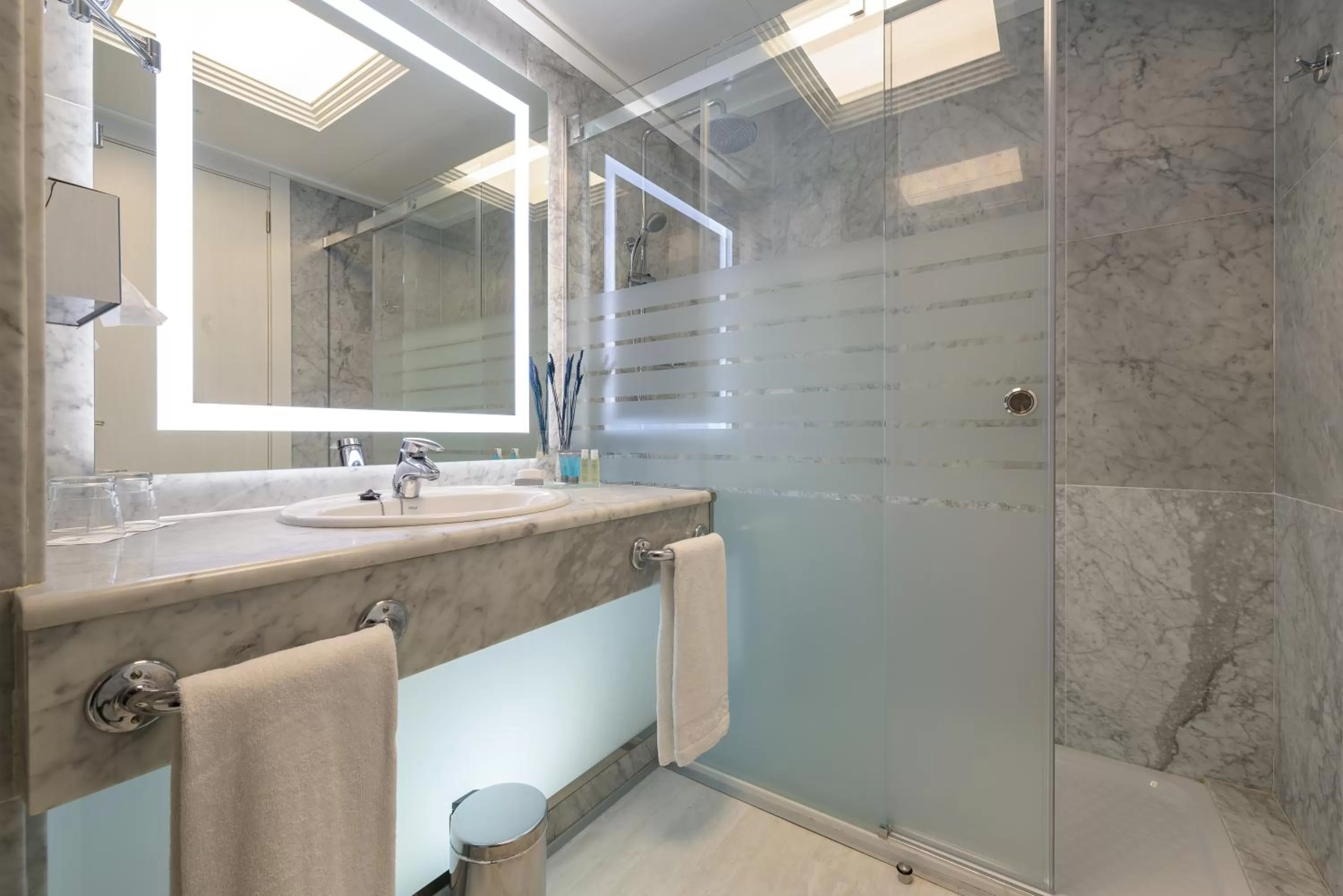 Bathroom in Santemar