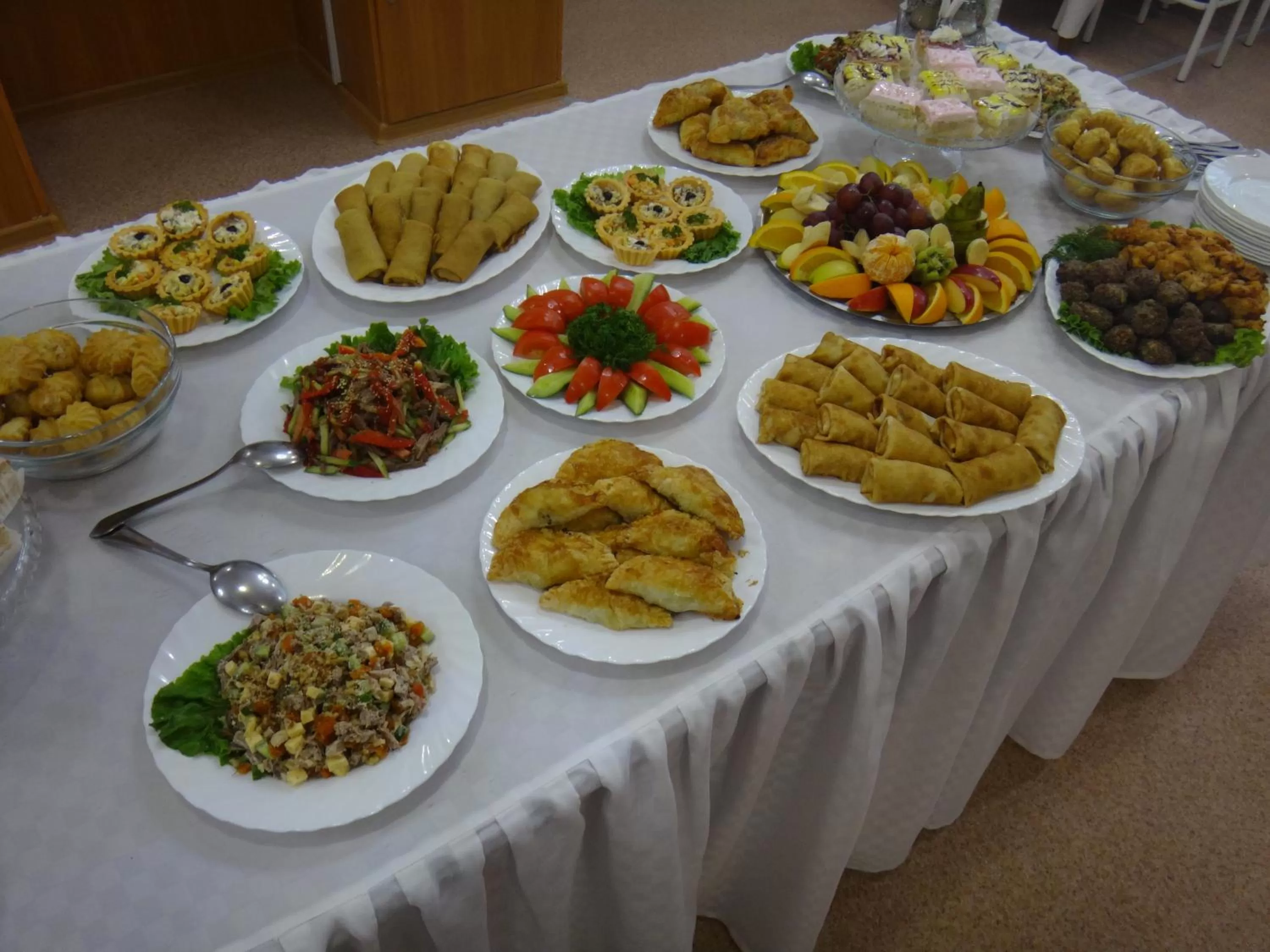 Food and drinks in Aktobe Hotel
