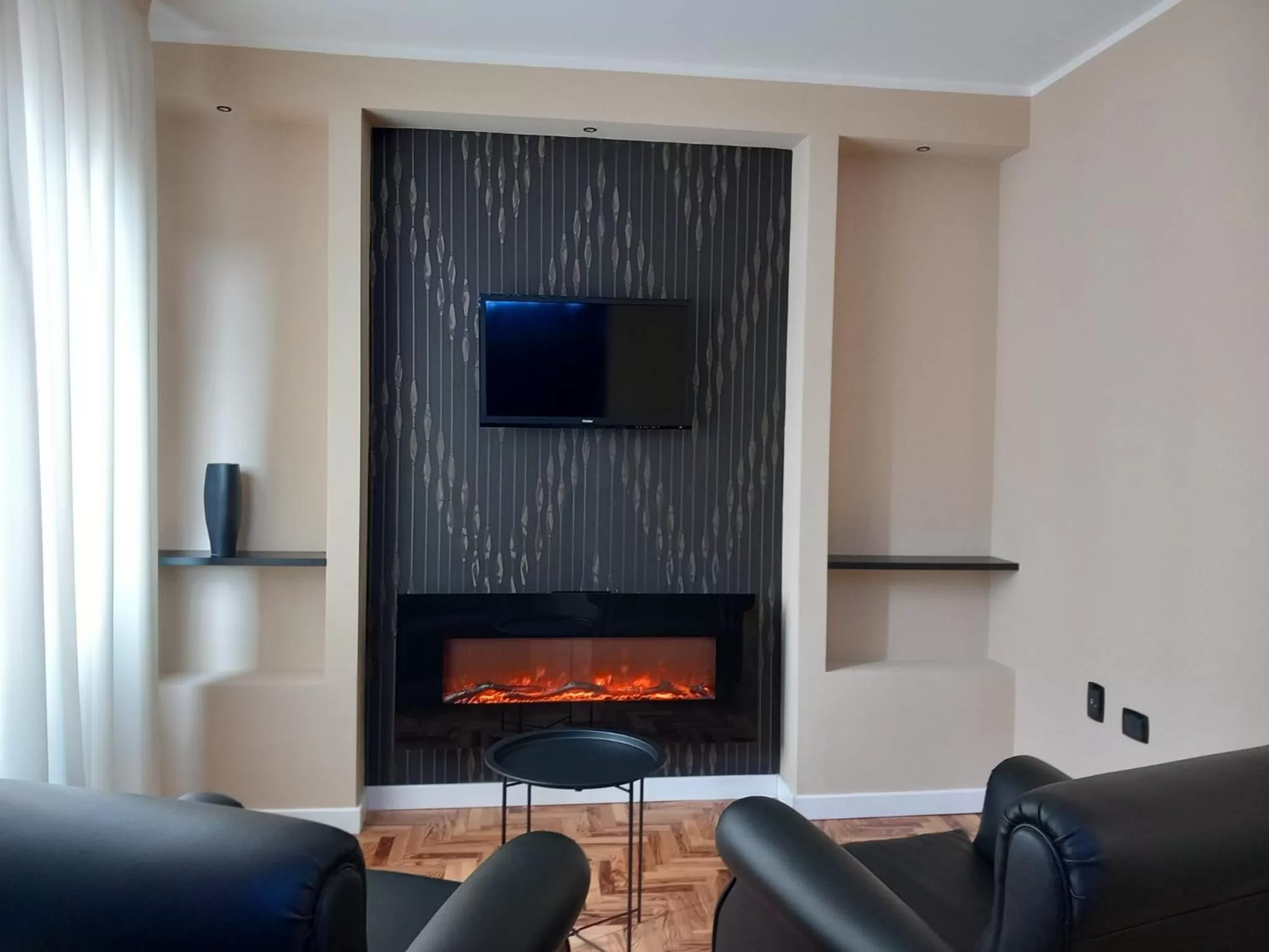 TV and multimedia in Royal Hotel