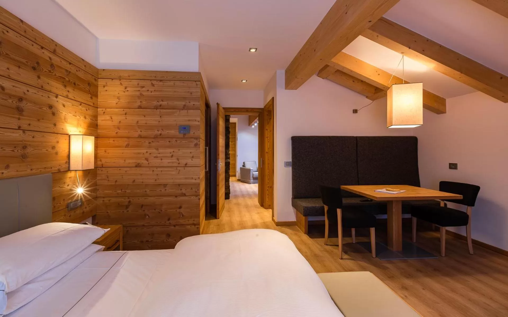 Bedroom, Bed in Hotel Europeo Alpine Charme & Wellness