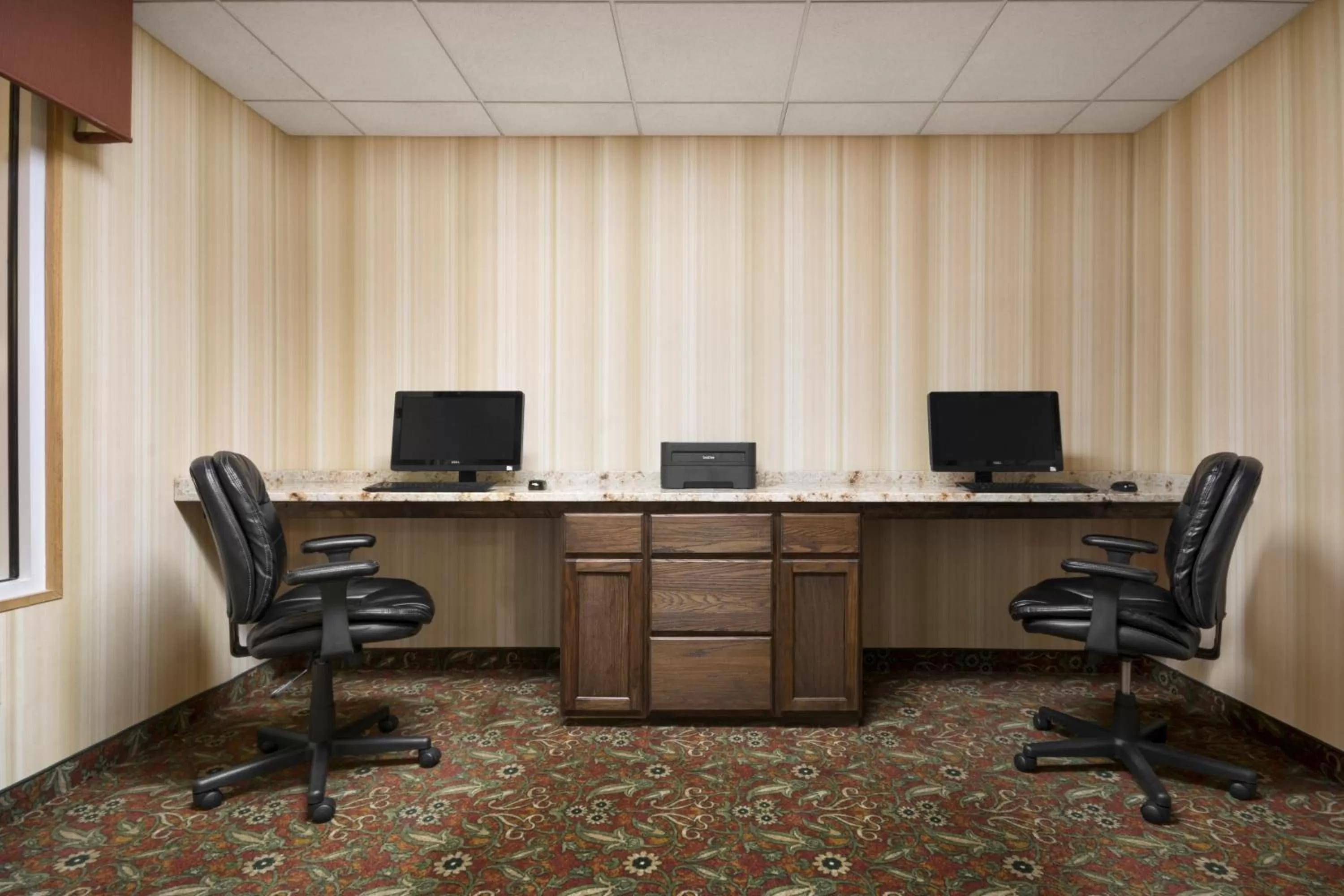Business facilities in Country Inn & Suites by Radisson, Norcross, GA