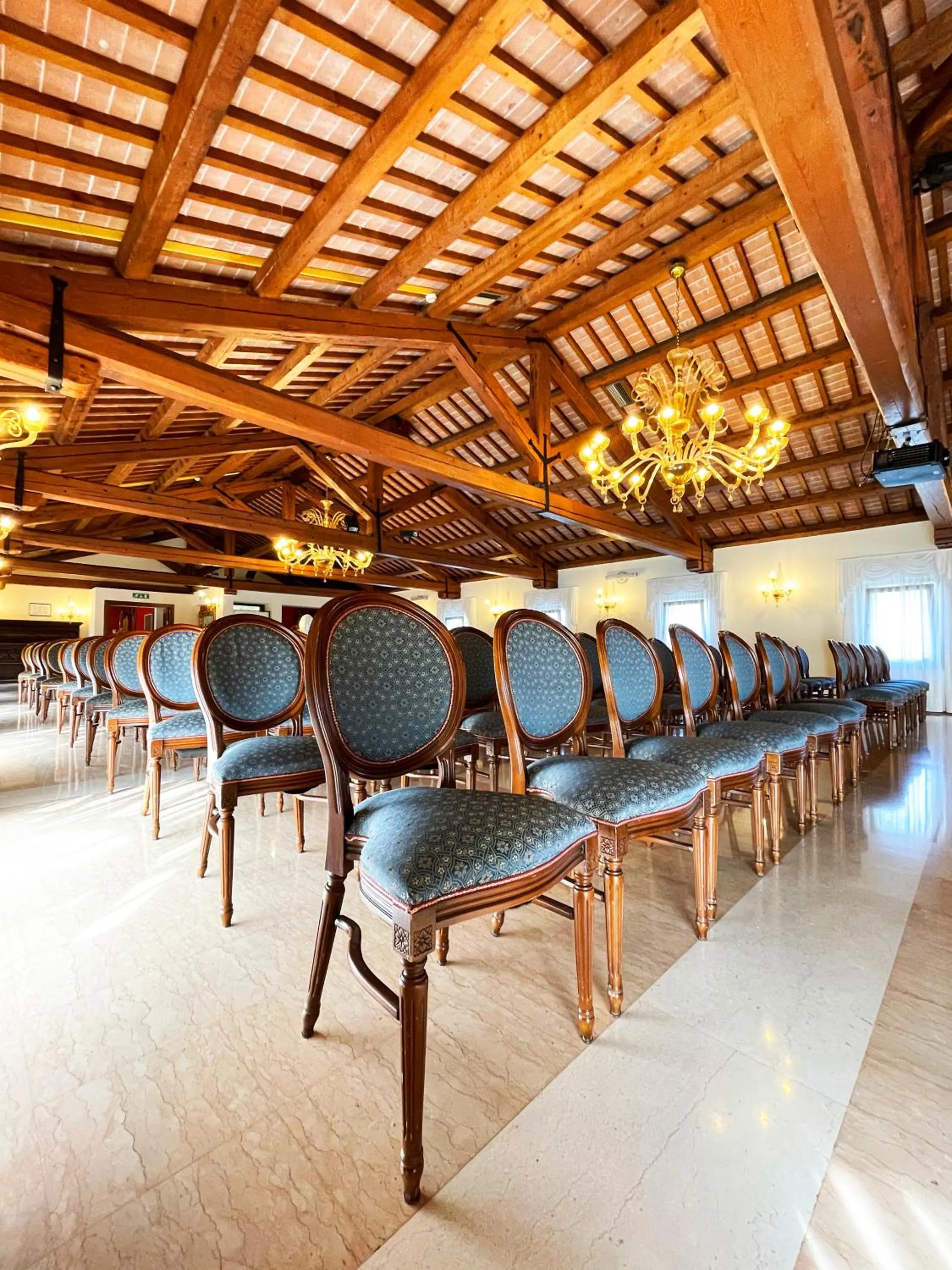 Seating area in Hotel Villa Braida
