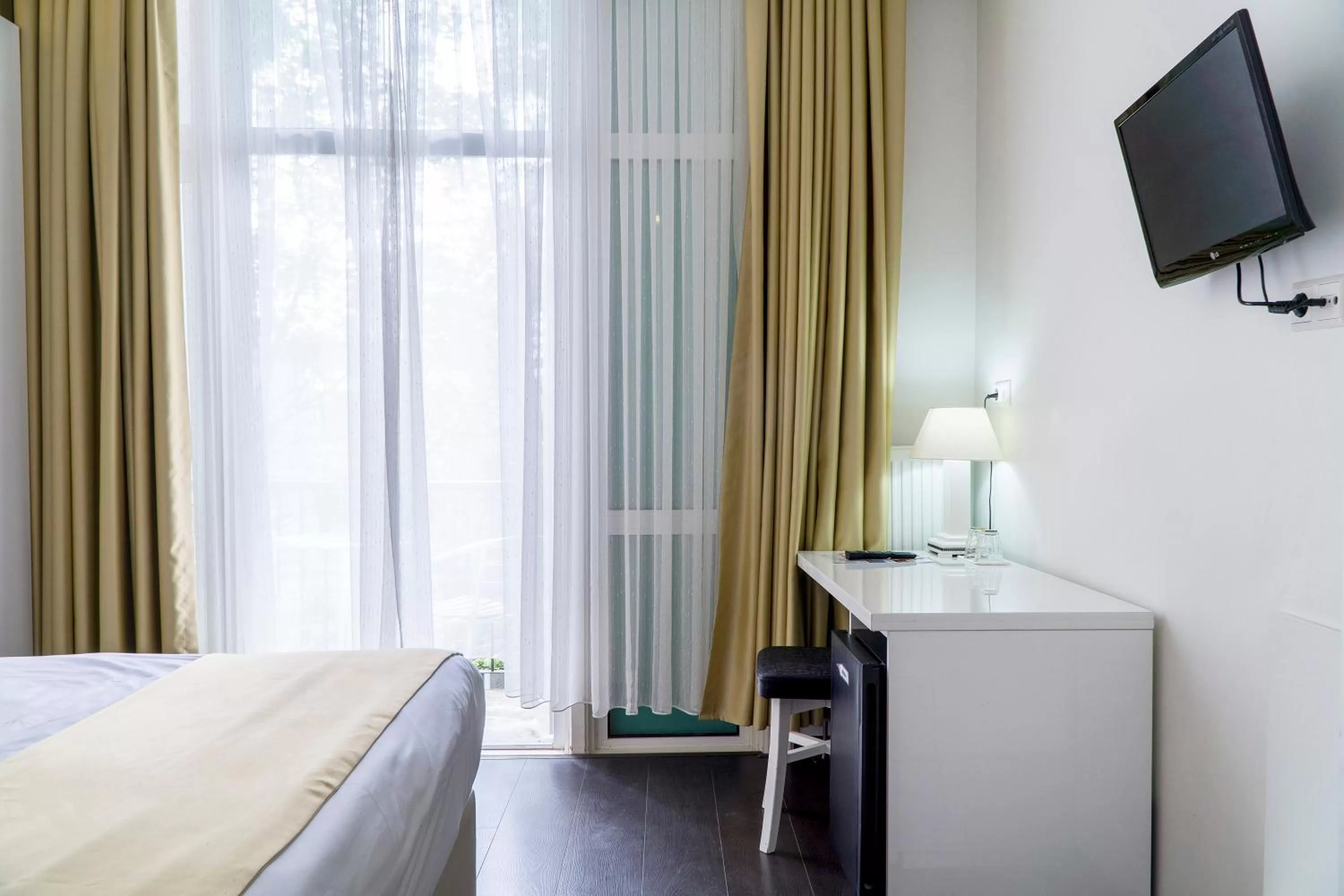 Decorative detail, Bed in Hotel Larende