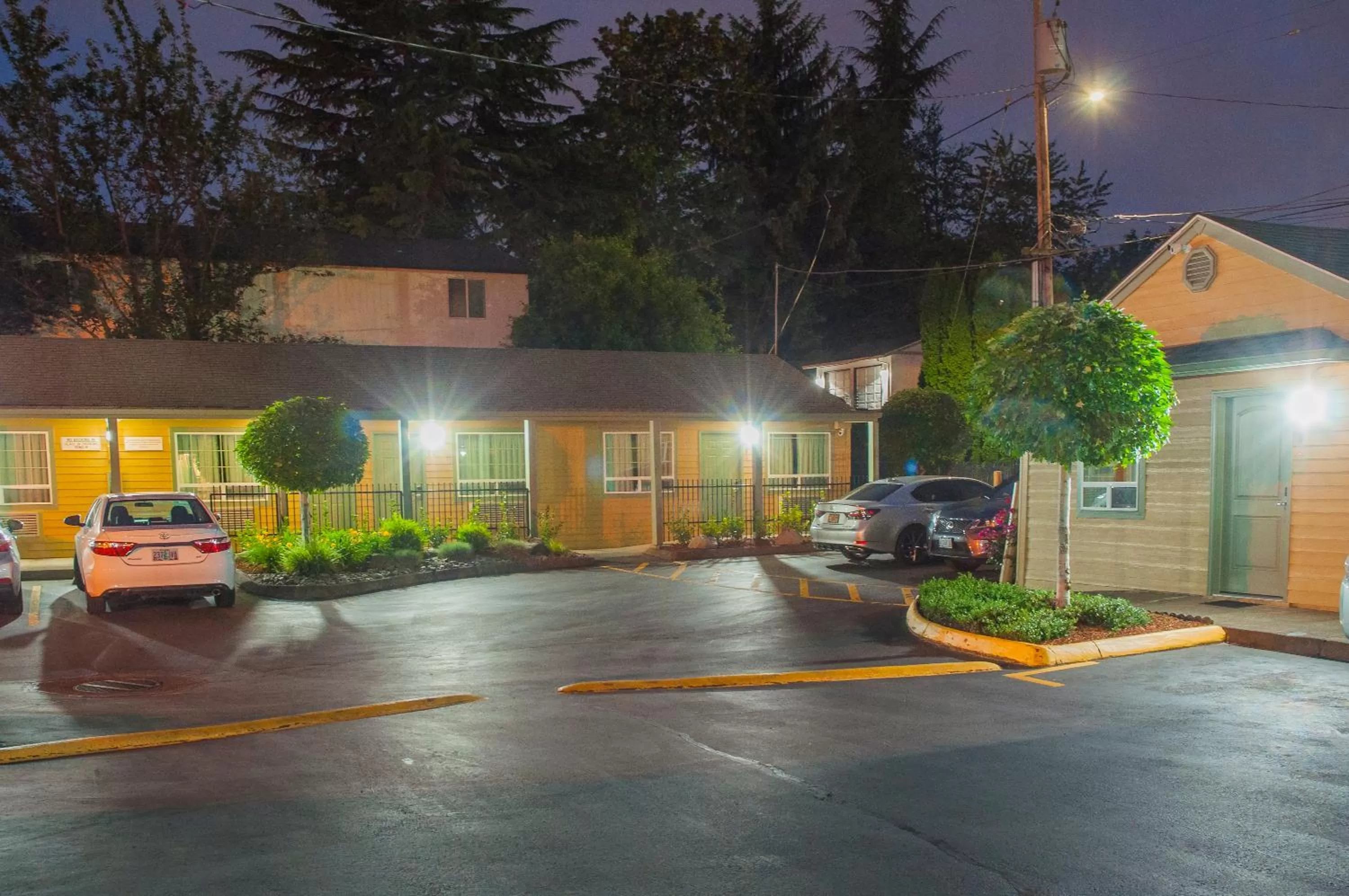 Nordic Inn and Suites