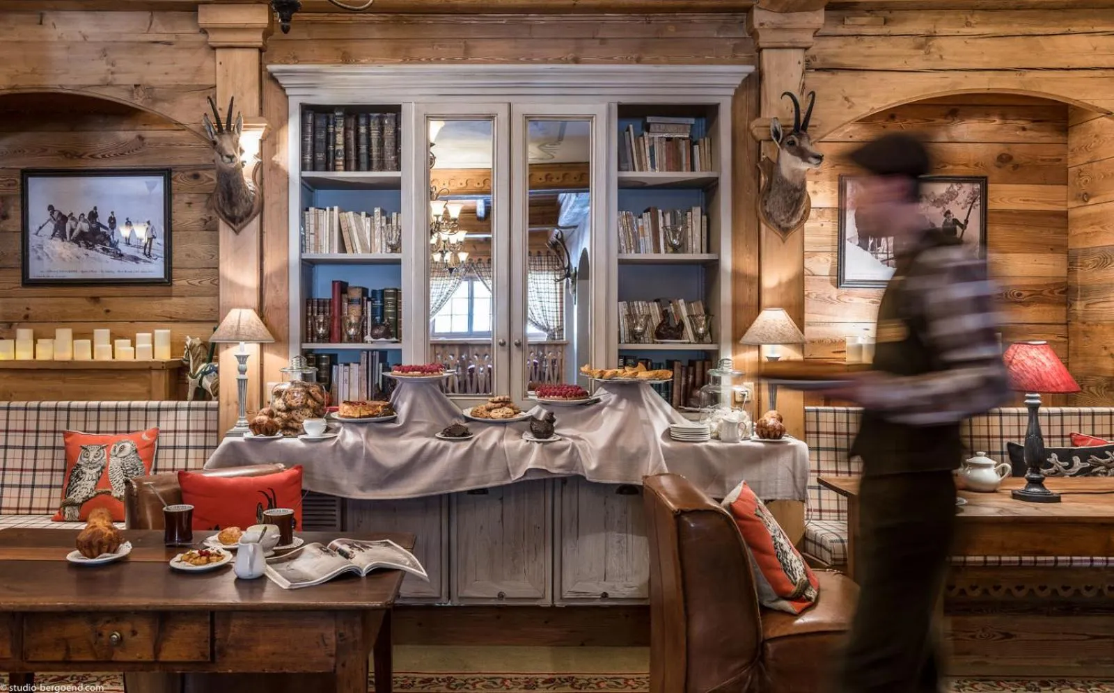 Lounge or bar in Hôtel Alpen Ruitor