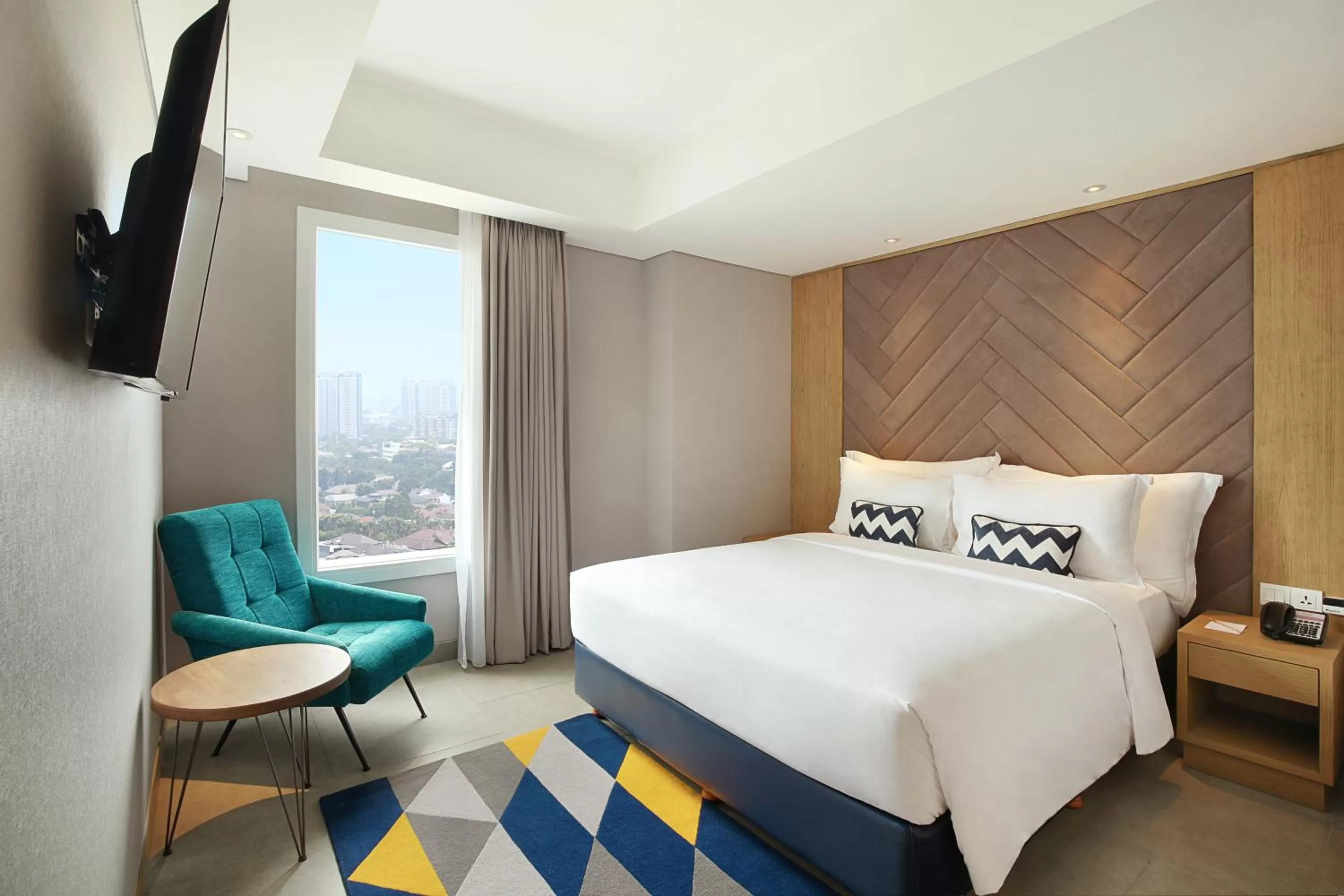 Staff, Bed in Swiss-Belinn Simatupang