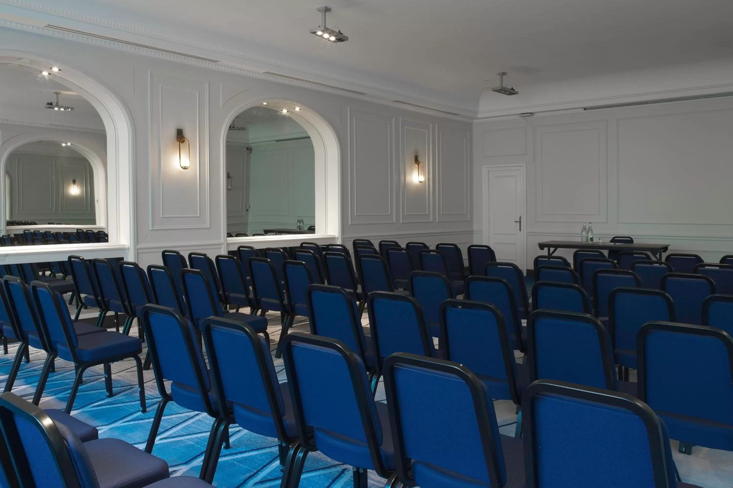 Meeting/conference room in Paris Marriott Opera Ambassador Hotel