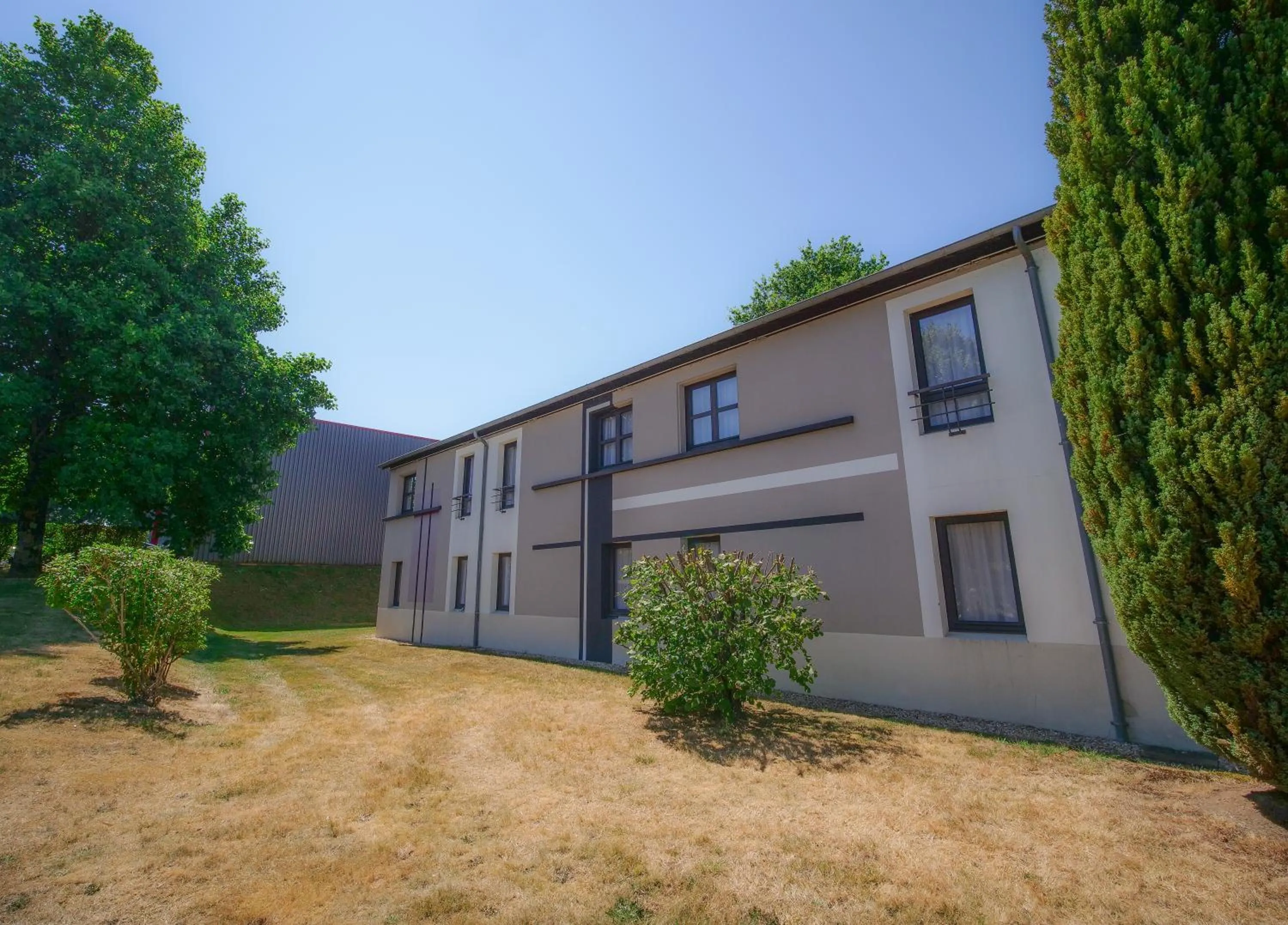 Property building in Hôtel Inn Design Resto Novo Langres