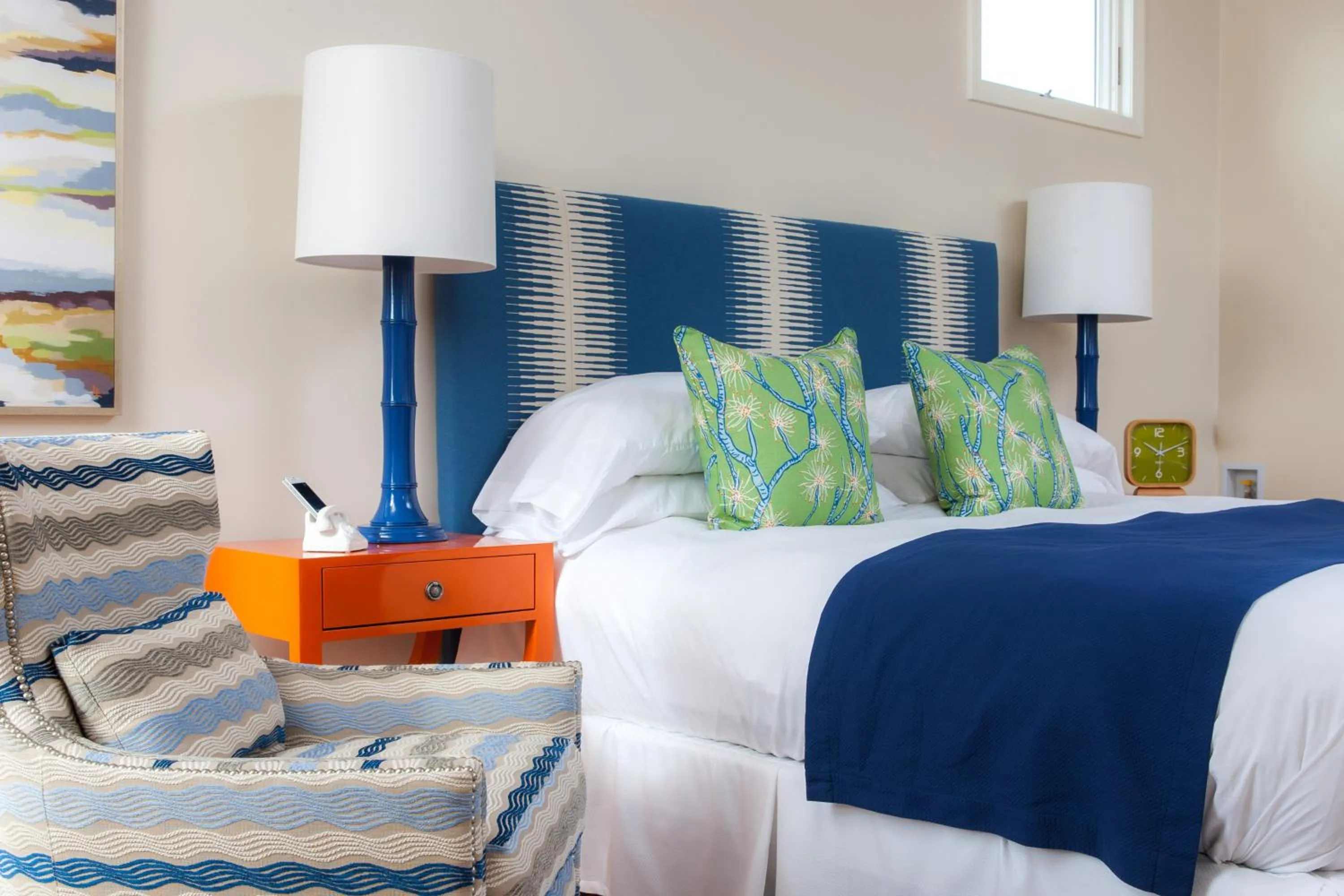 Breakfast, Bed in The Break Hotel