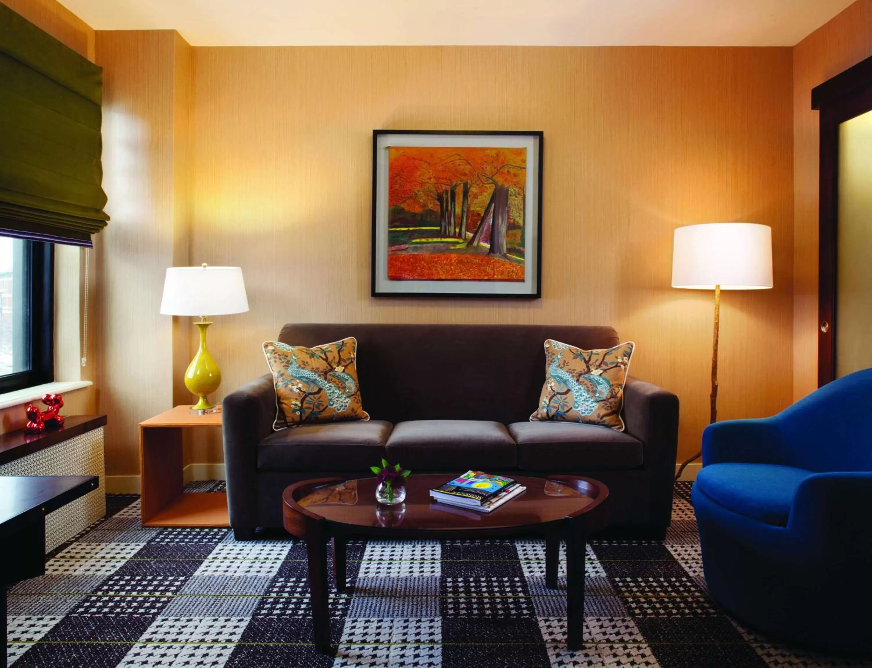 Photo of the whole room in Hotel Lincoln