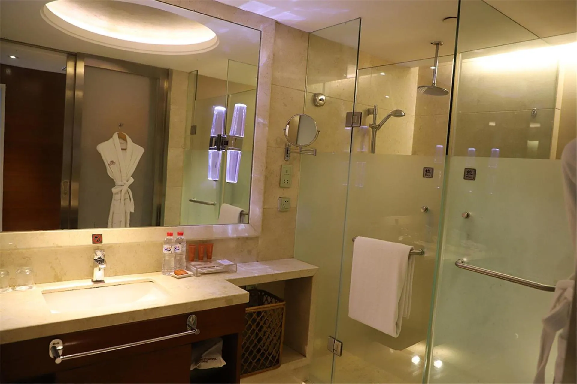 Bathroom in Crowne Plaza Shenyang Parkview, an IHG Hotel