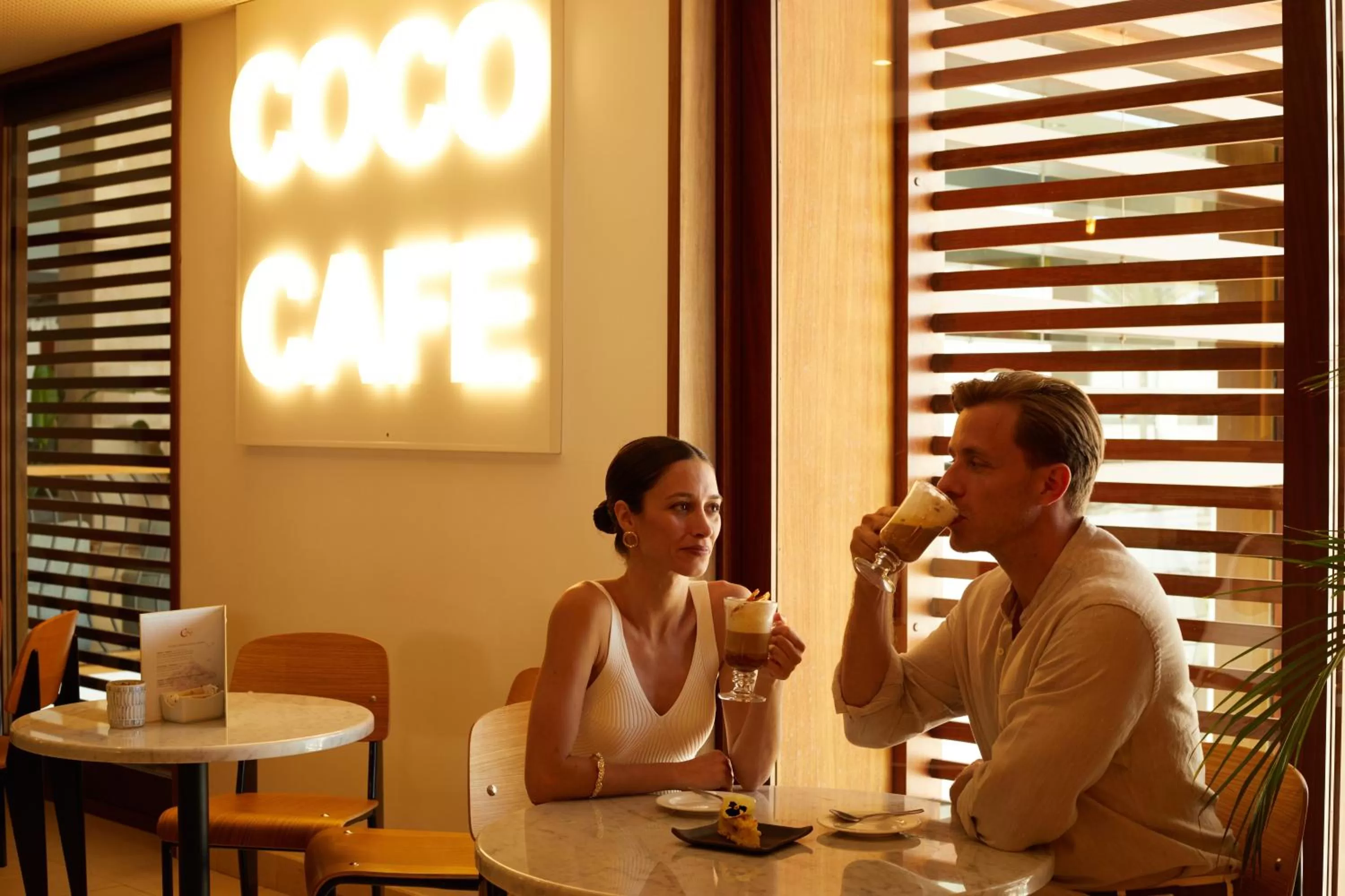 Lounge or bar in Secrets Lanzarote Resort & Spa - Adults Only (+18)