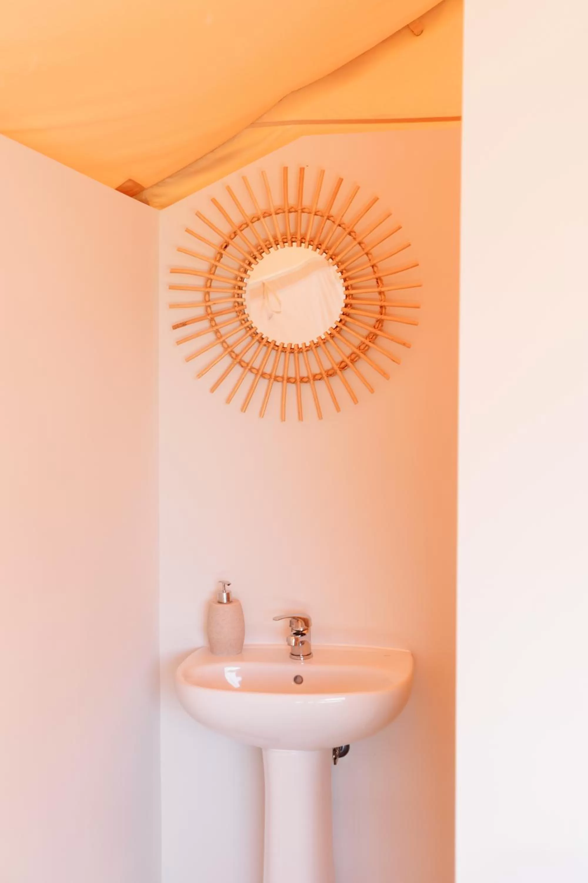 Dreamsea Surf Guest House