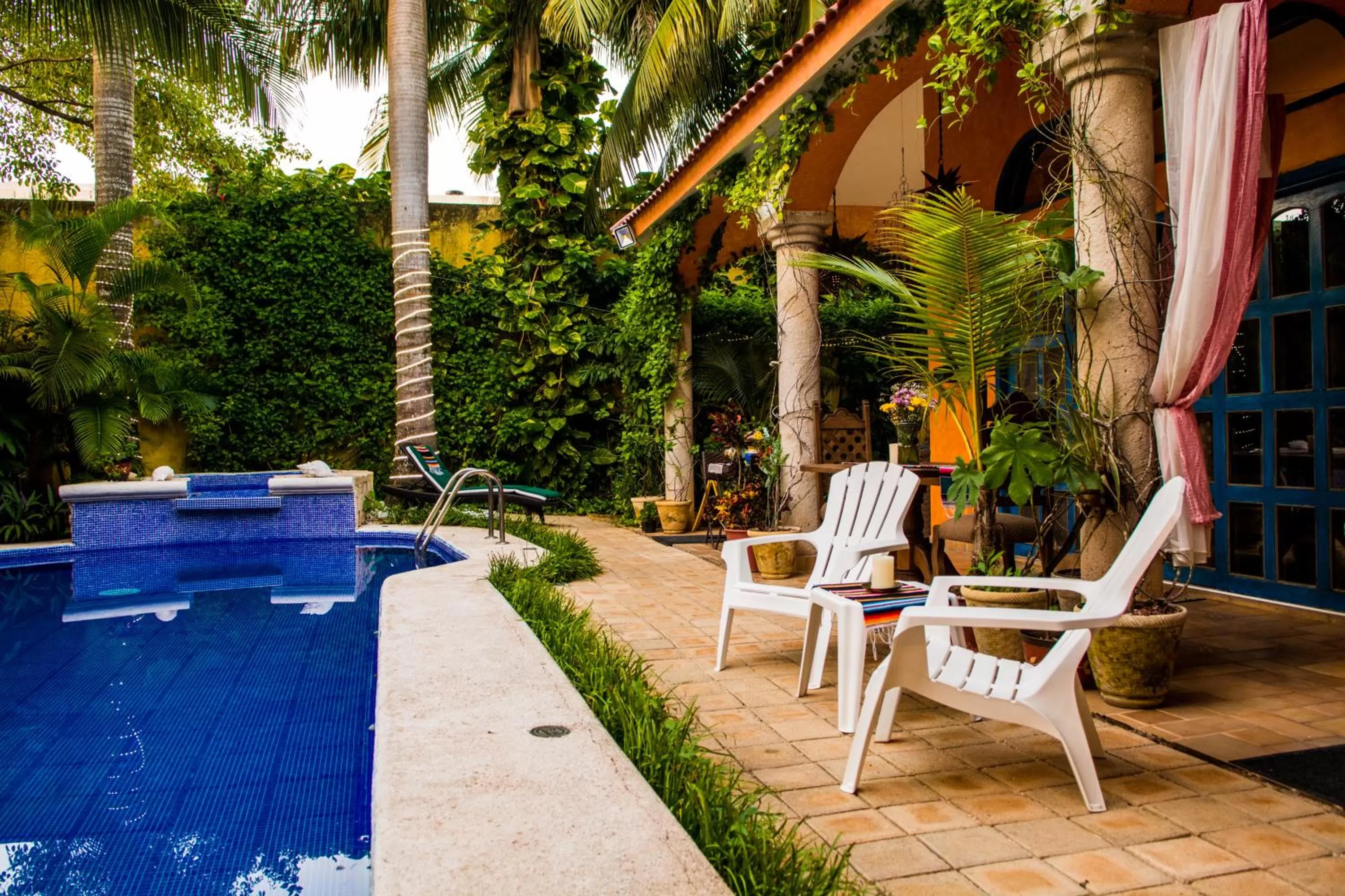 Patio in Hacienda Boutique B&B and Spa Solo Adultos