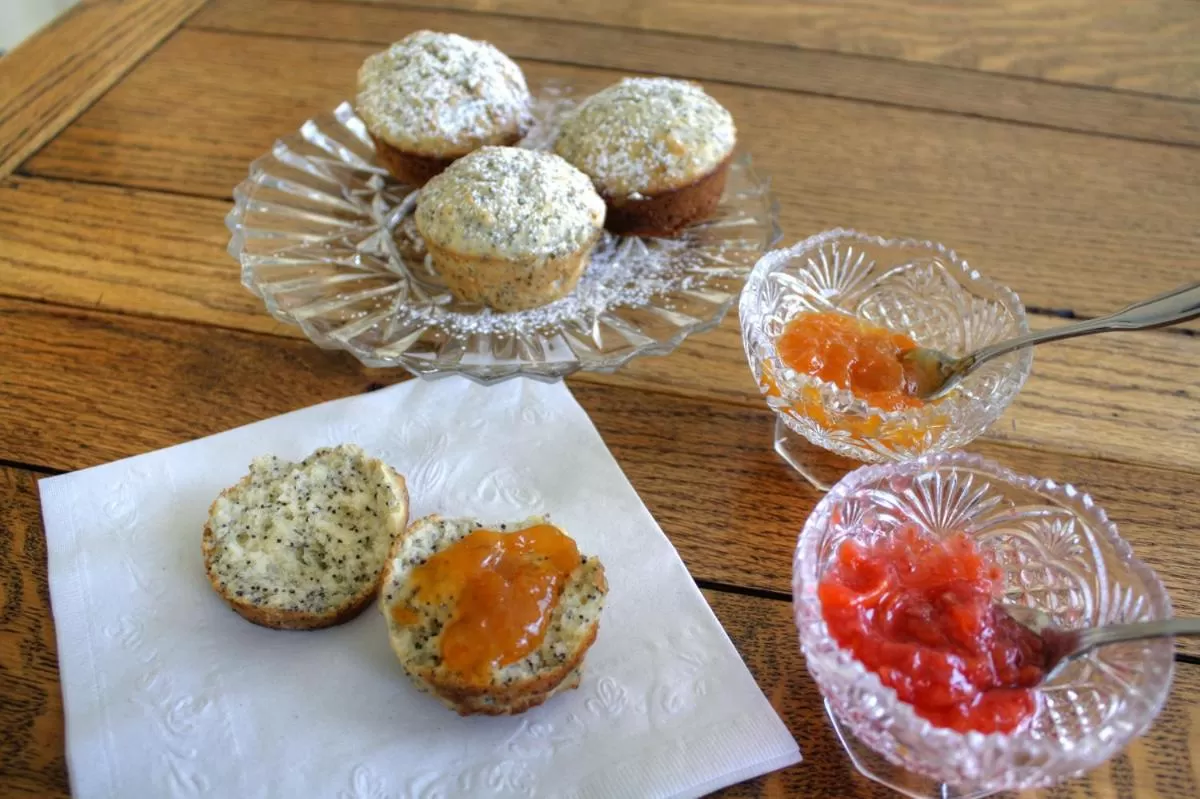 American breakfast in Los Gatos Bed & Breakfast