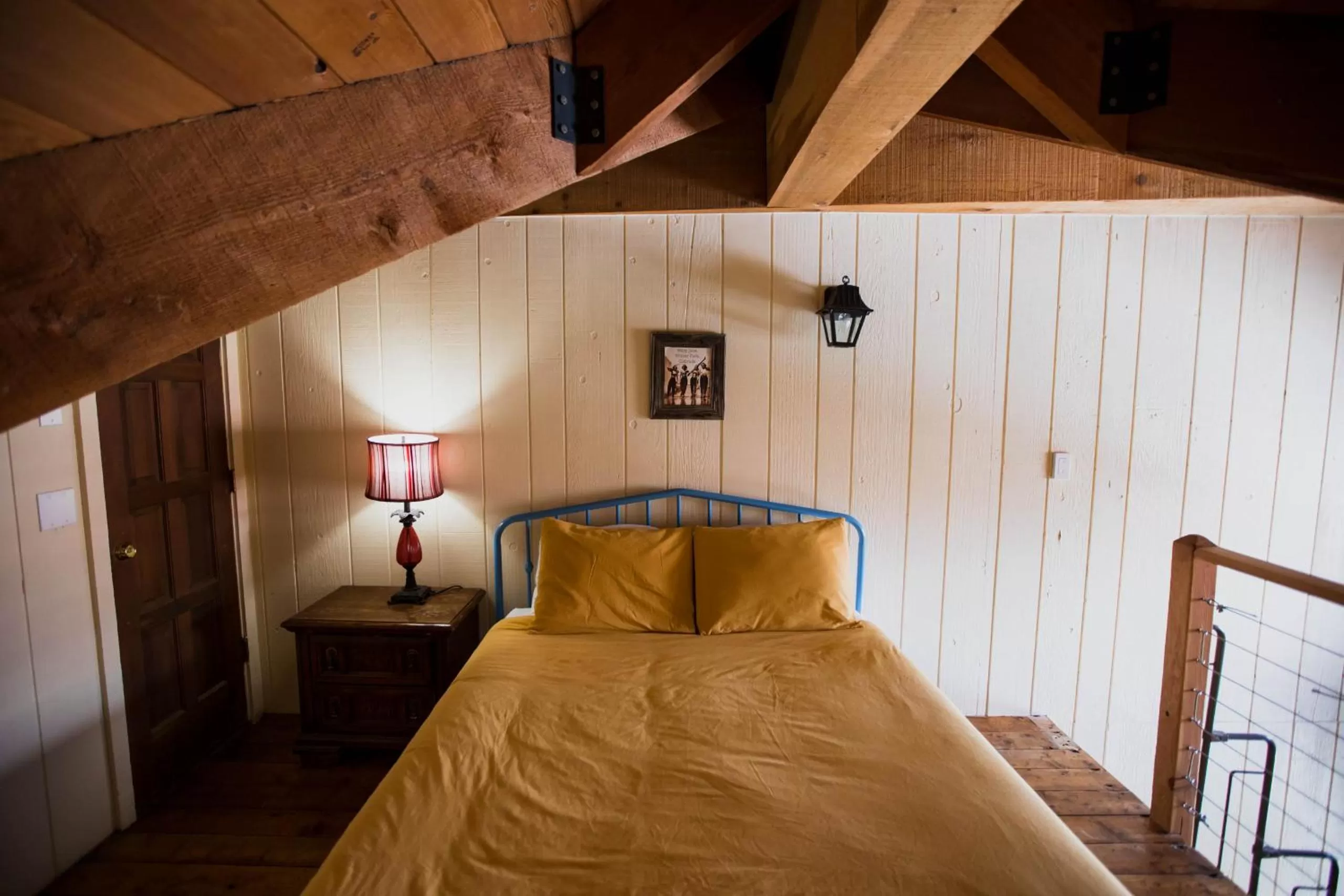 Bed in The Viking Lodge - Downtown Winter Park Colorado