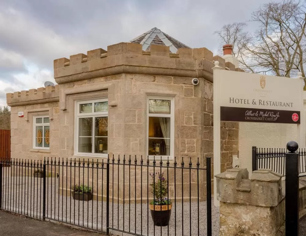 Property building in Crossbasket Castle, Hotel & Restaurant