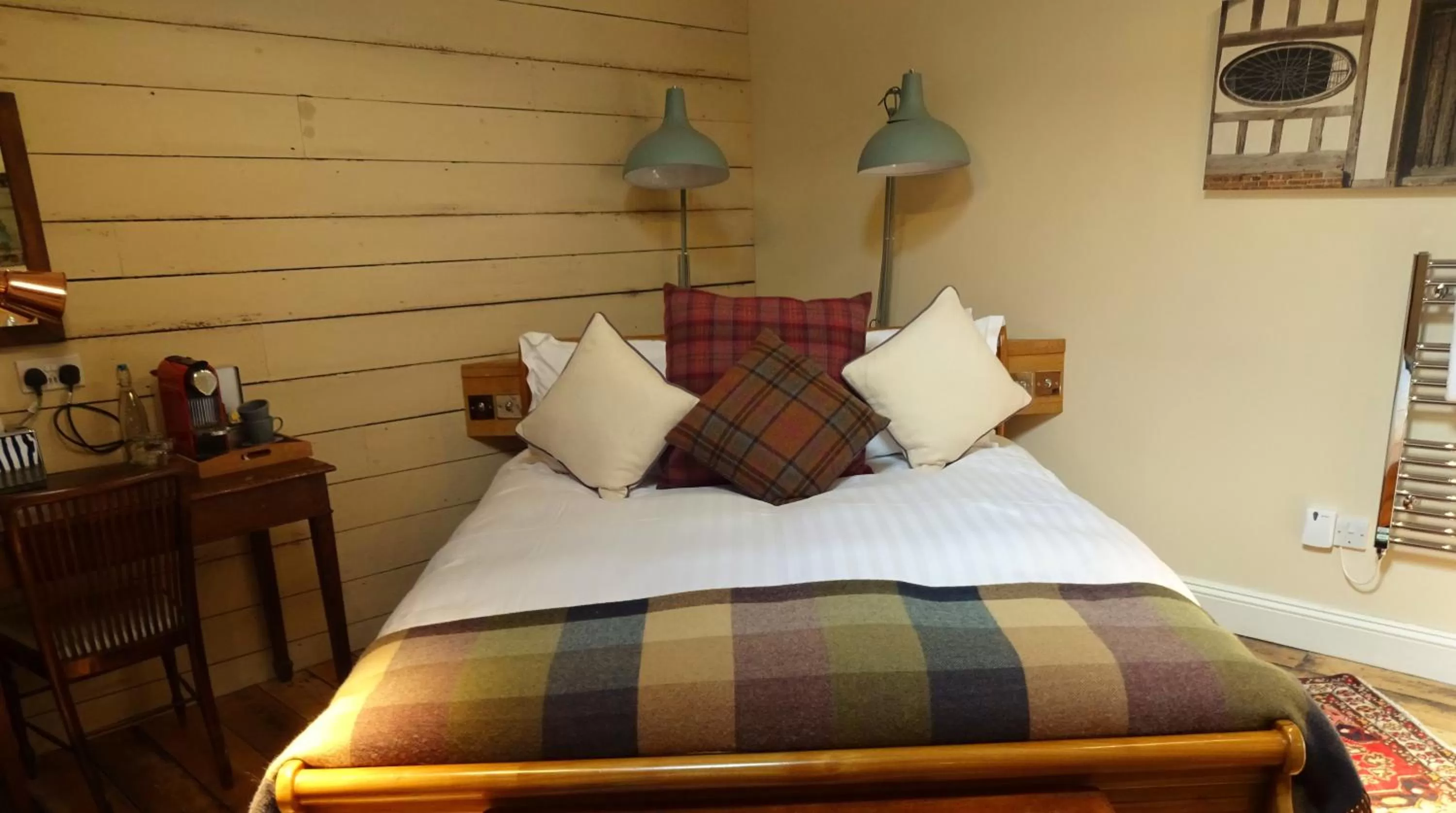 Bed in The Cross Keys