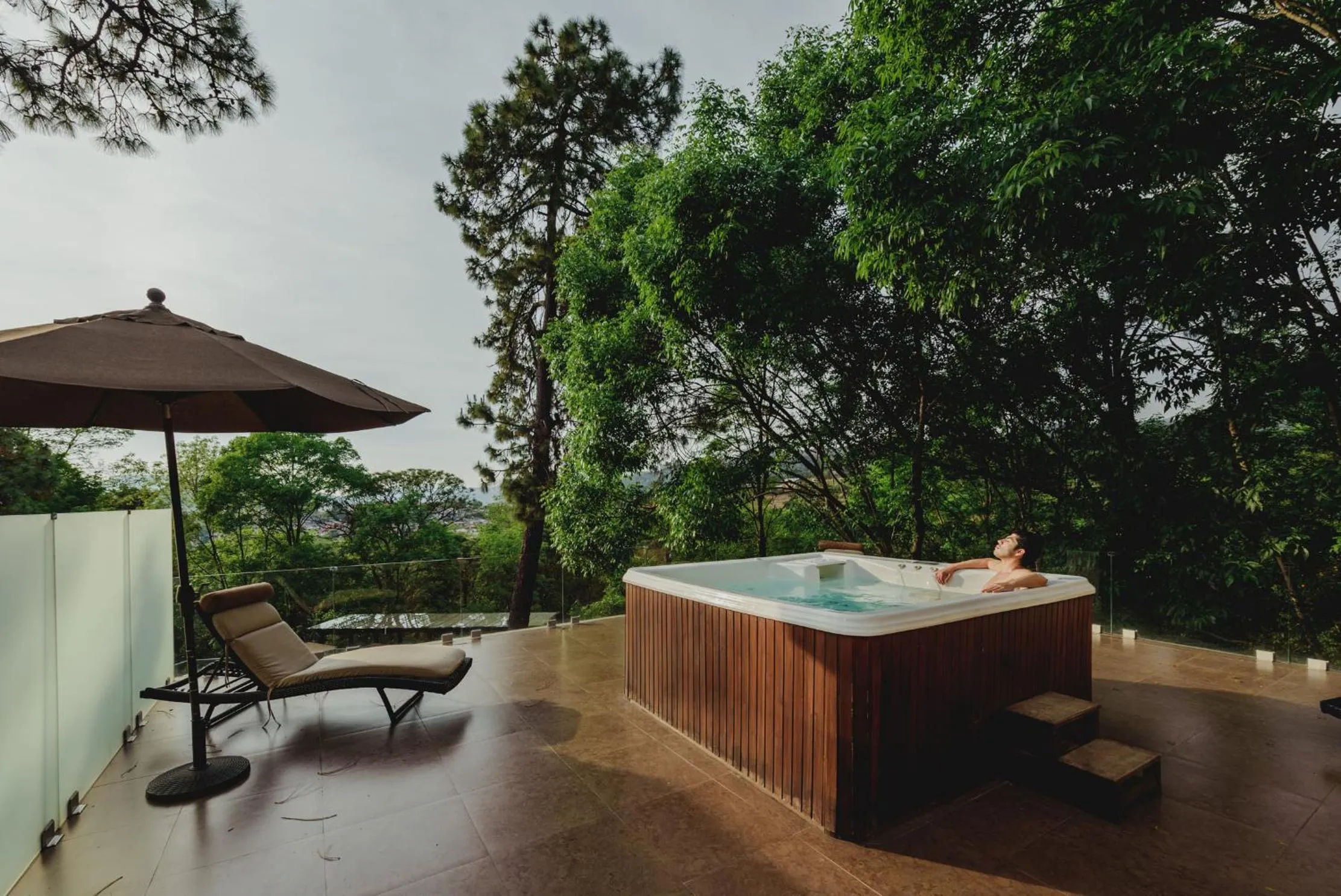 Hot Tub in Loto Azul Resort & Spa