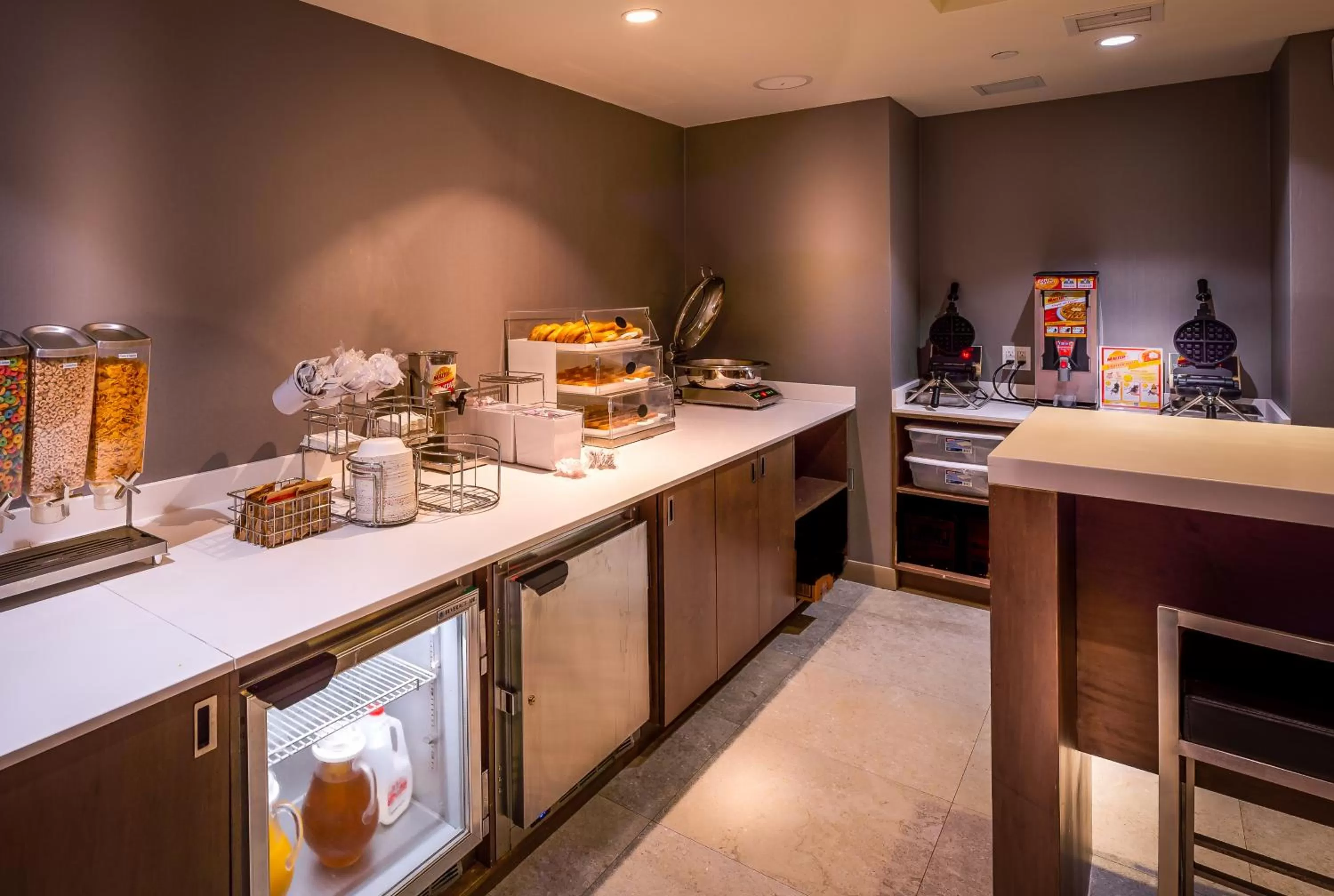 Breakfast in La Quinta by Wyndham Time Square South