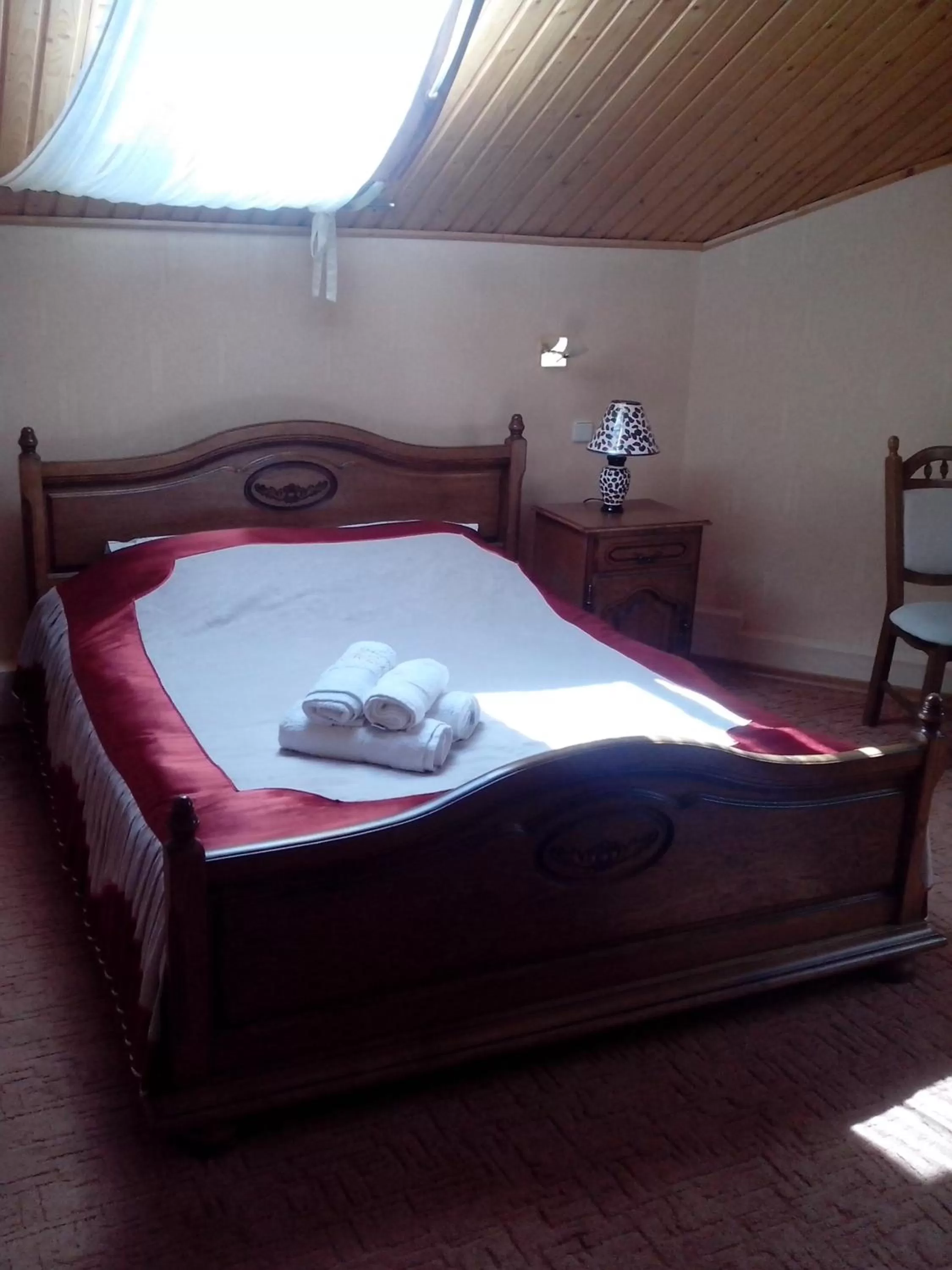 Bed in Morshynska Vezha Hotel