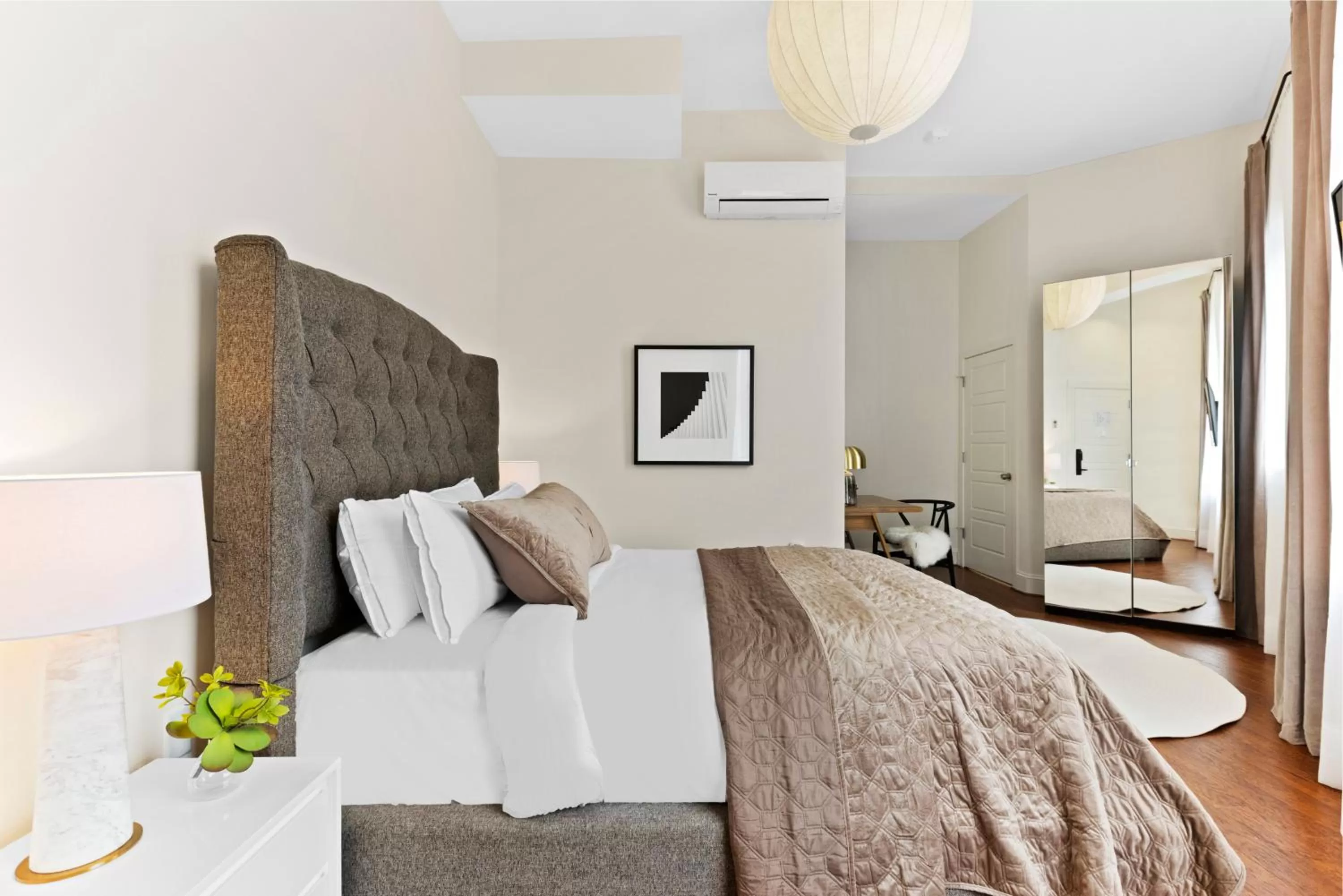 Bed in Brexton Hotel