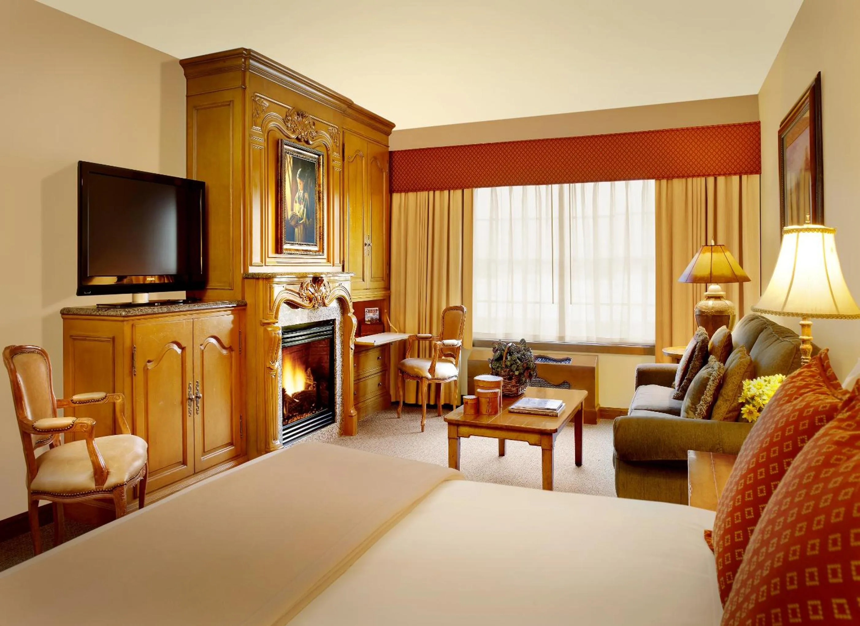 View (from property/room), Bed in Snake River Lodge