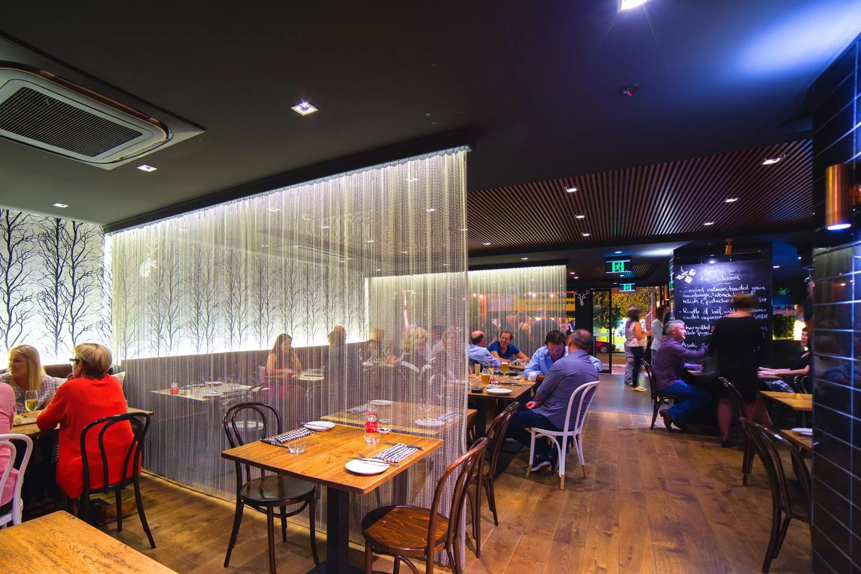 Food and drinks in Townhouse Hotel