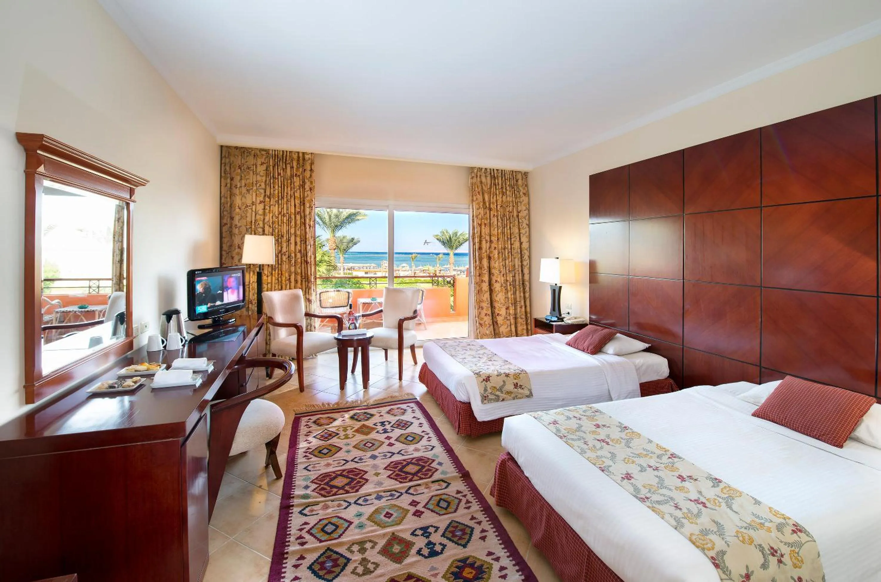 TV and multimedia, Bed in Amwaj Oyoun Resort