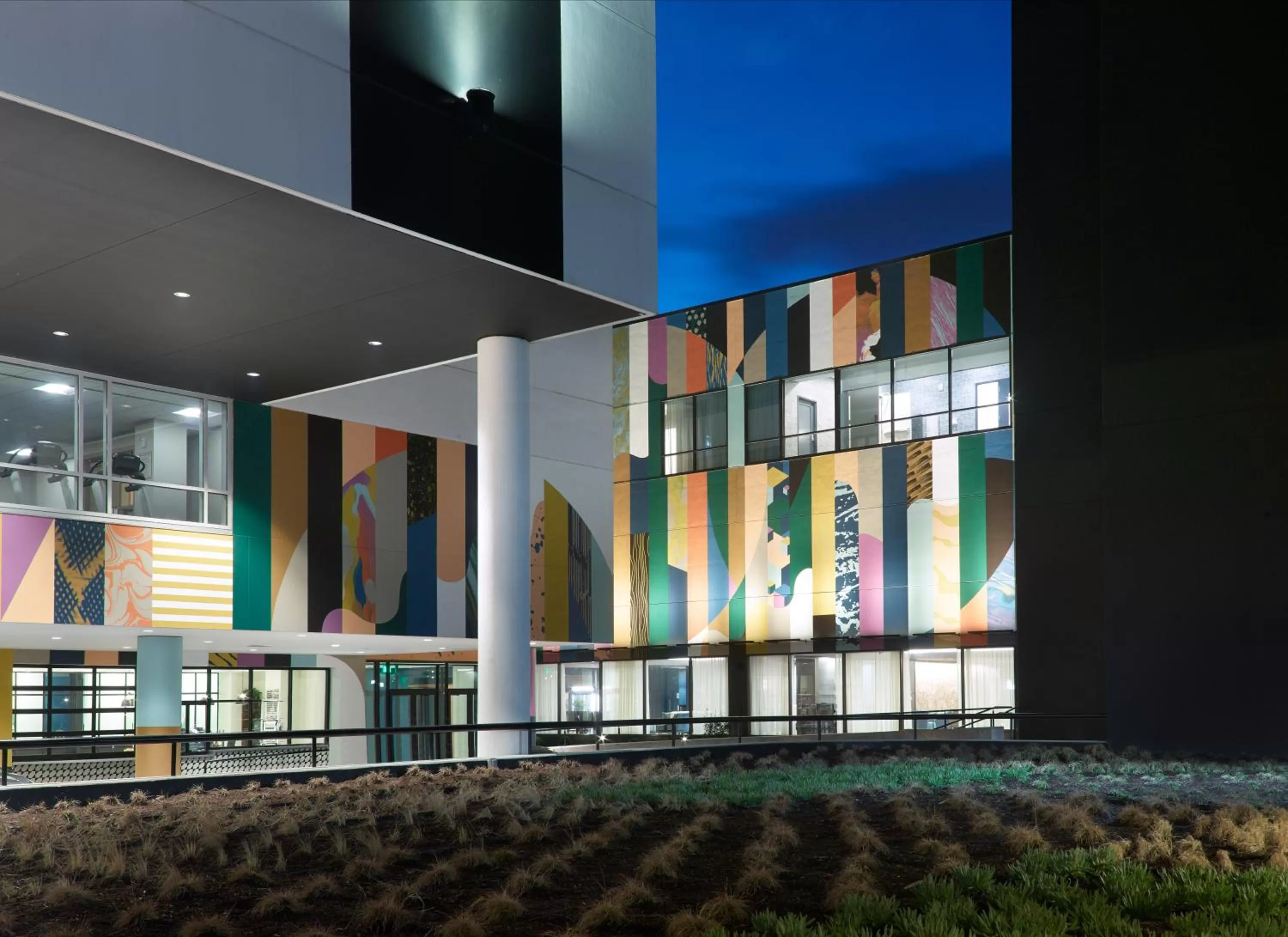 Property building in Marriott Knoxville Downtown