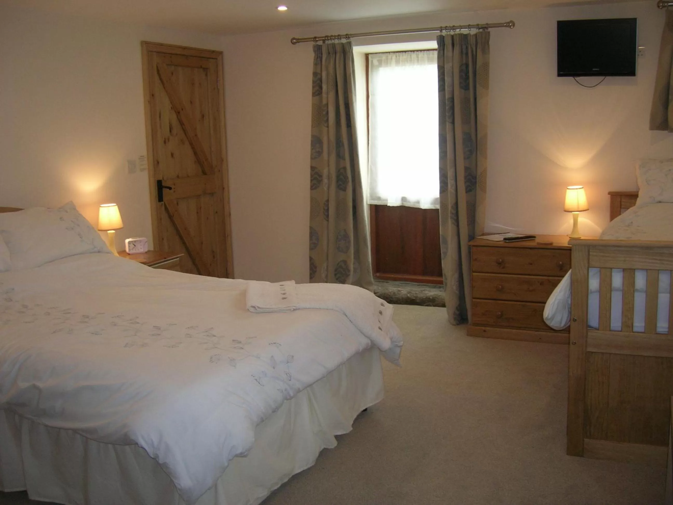 Day in Polhilsa Farm