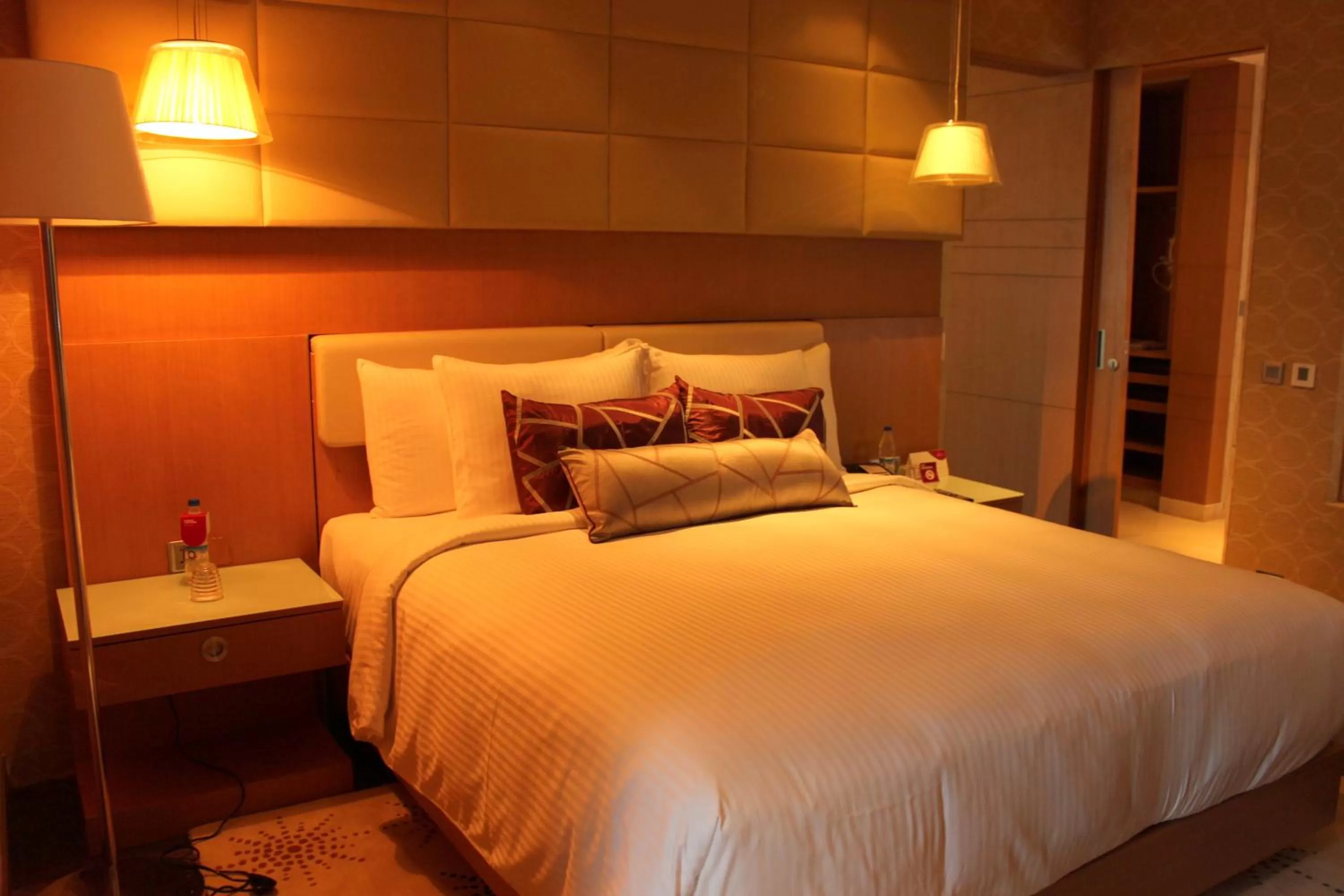 Bed in Crowne Plaza Greater Noida by IHG