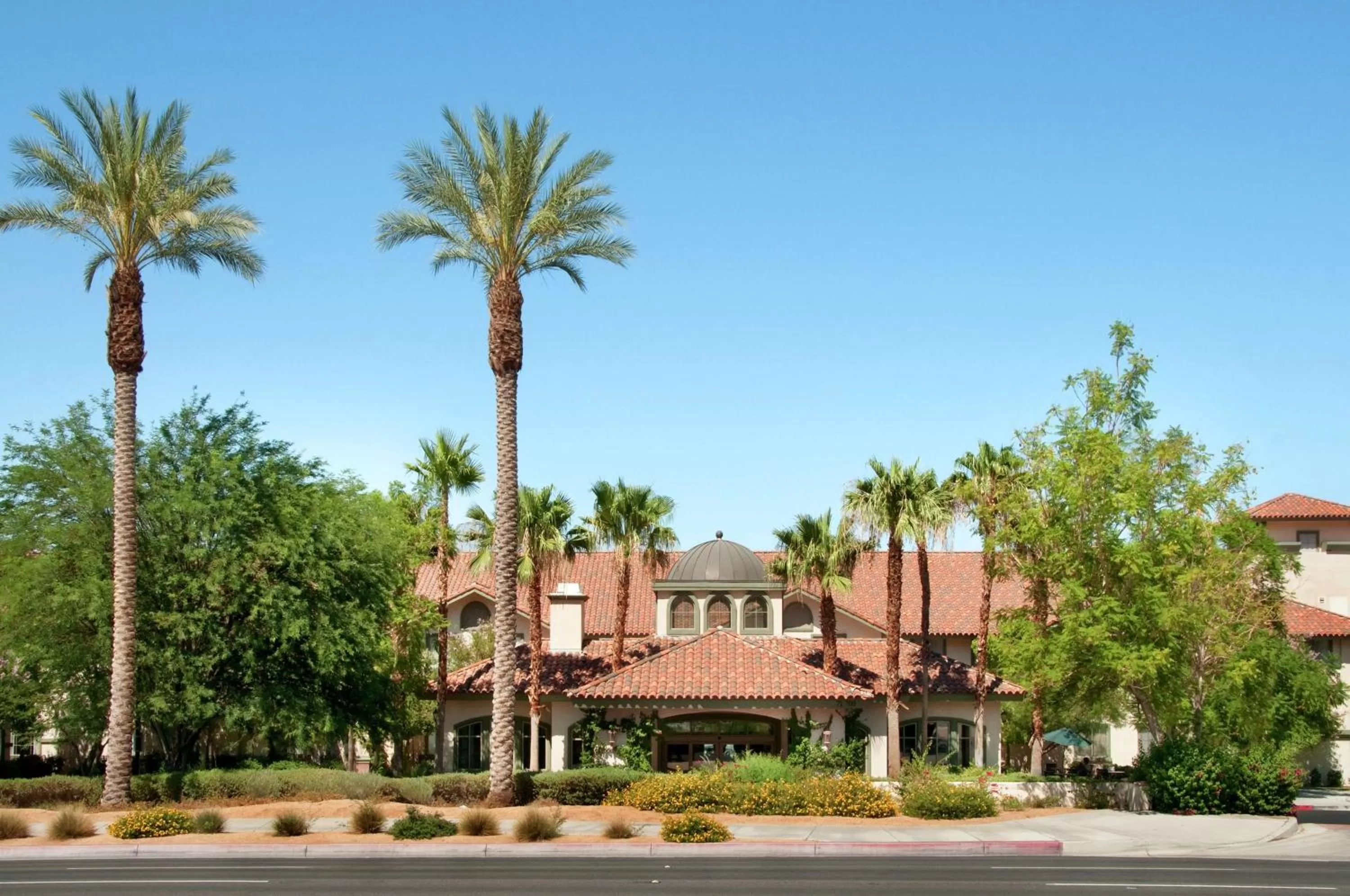 Property building in Hilton Garden Inn Palm Springs/Rancho Mirage