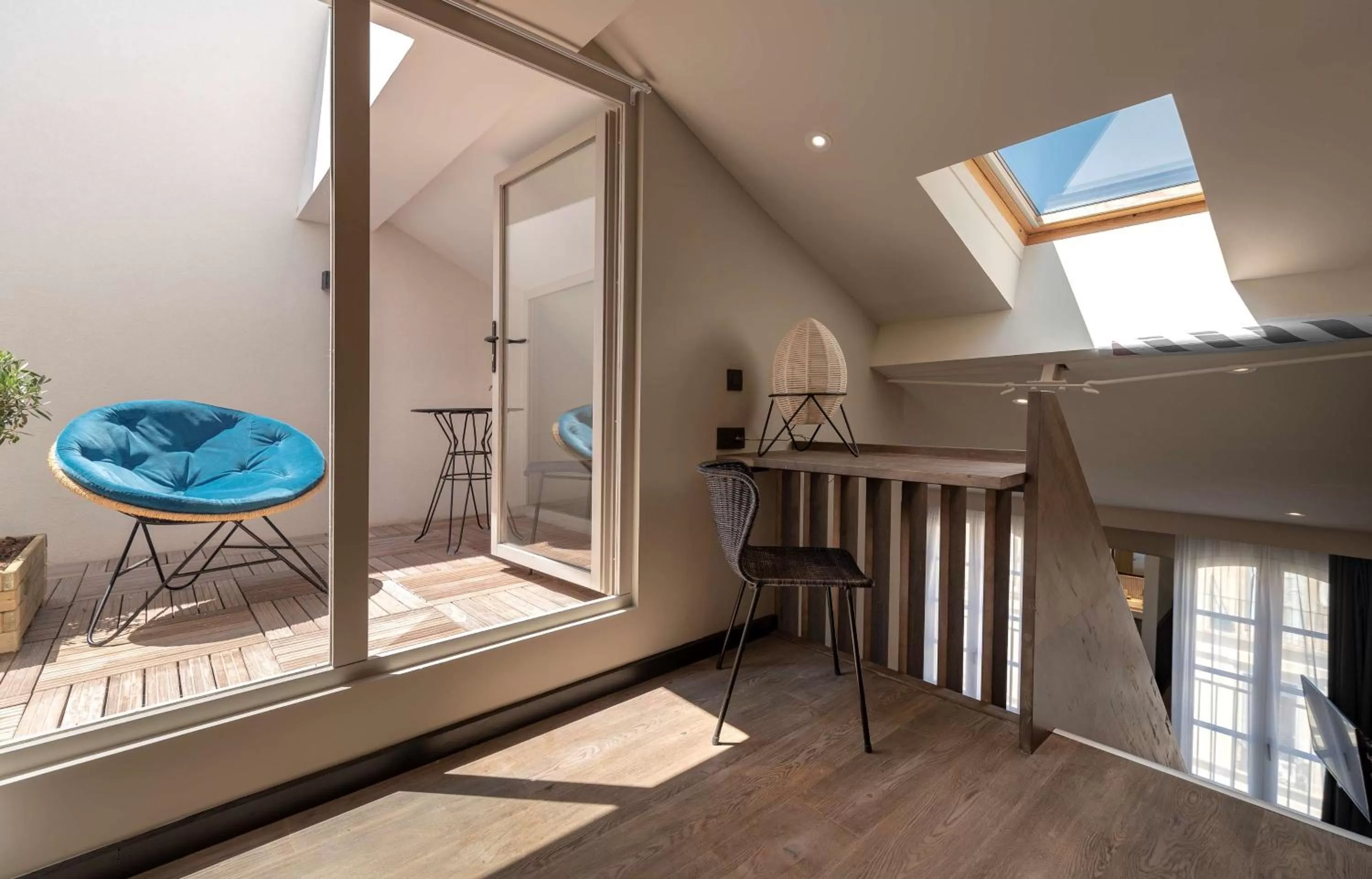 Photo of the whole room in Best Western Plus Hôtel La Joliette