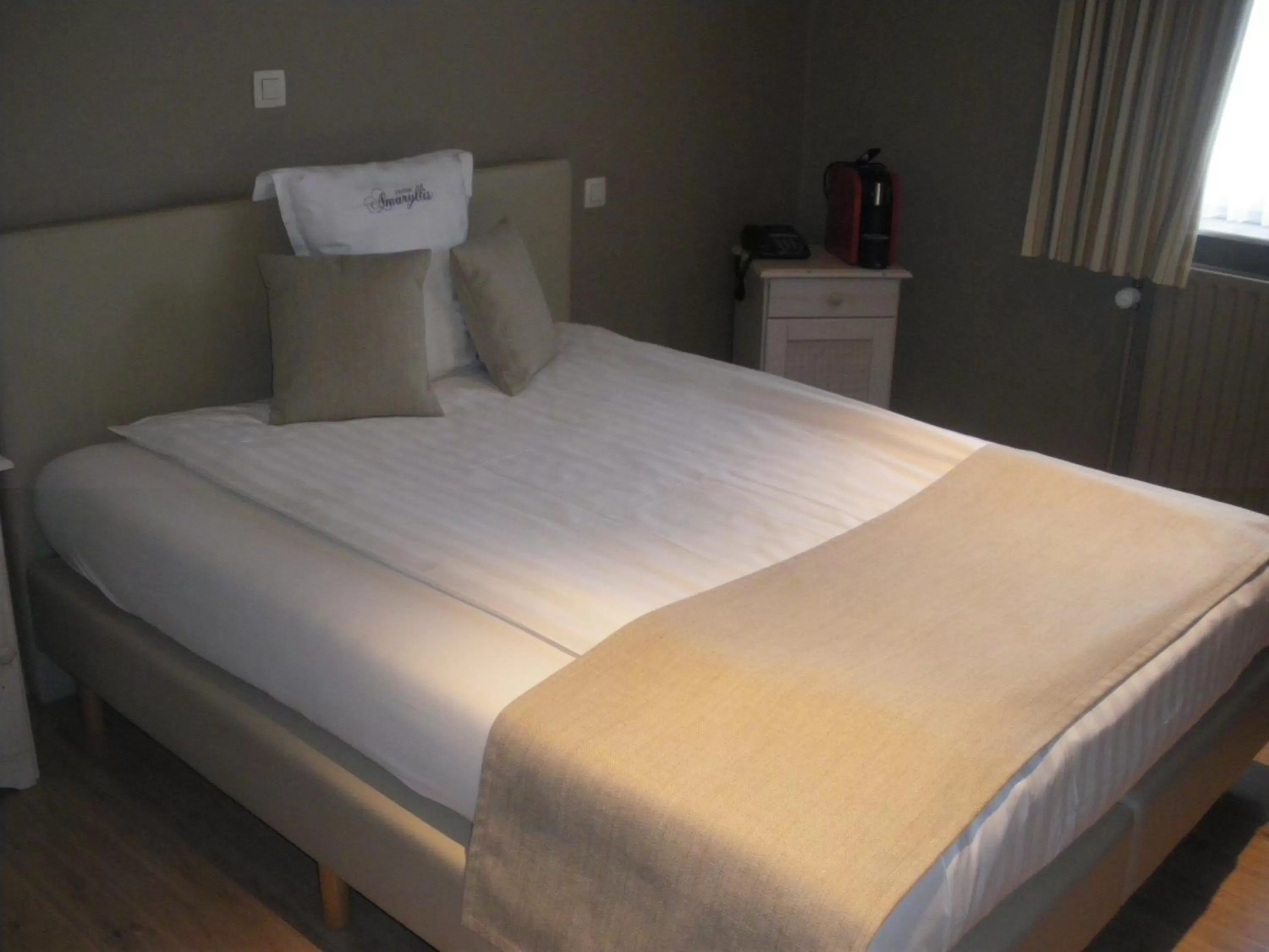 Bed in Hotel Amaryllis