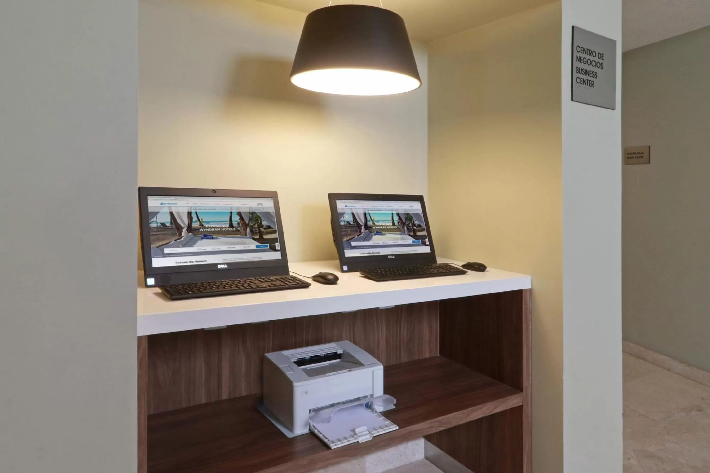 Area and facilities in Wyndham Garden Monterrey Valle Real