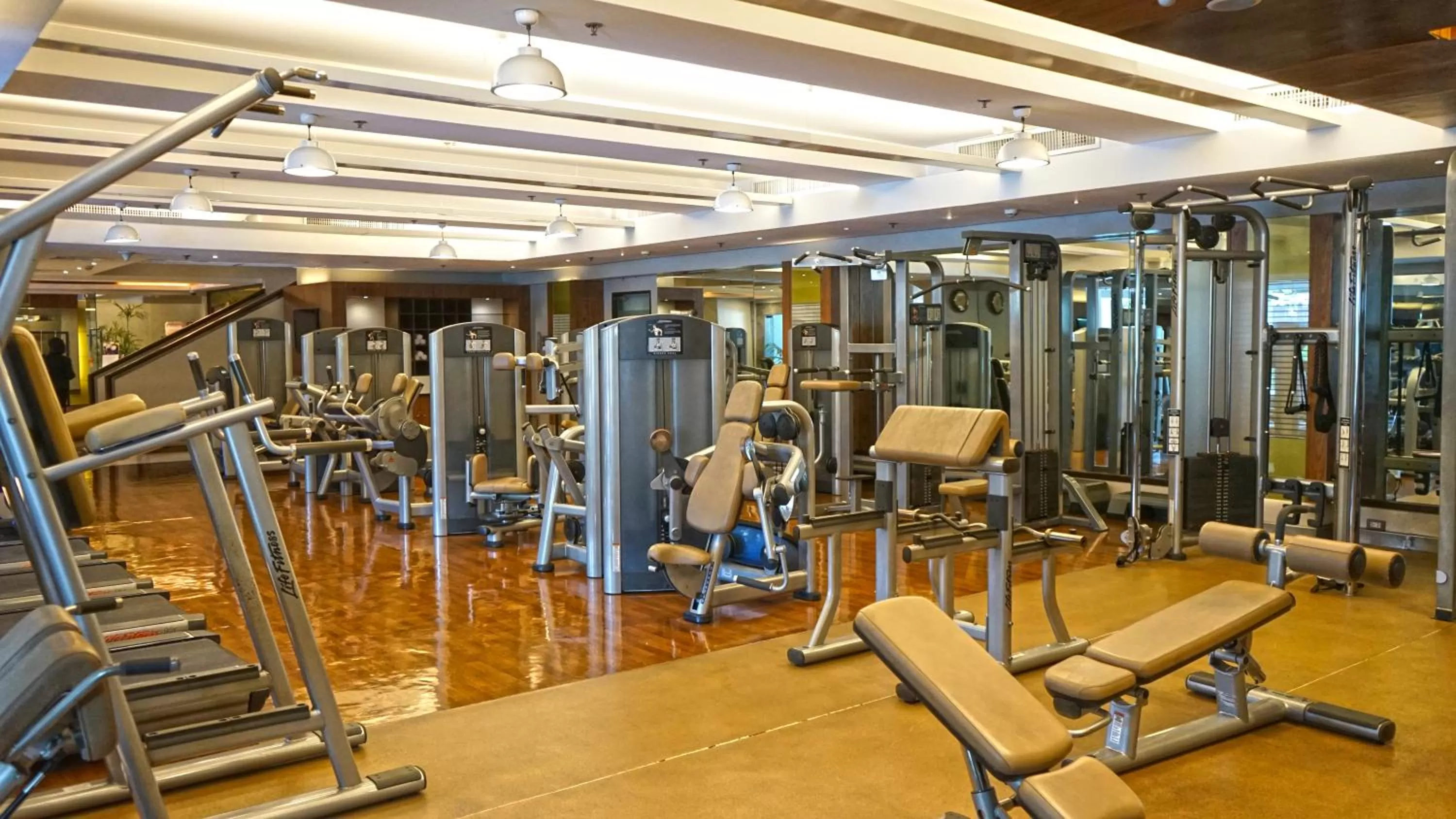 Fitness centre/facilities in The Manila Hotel