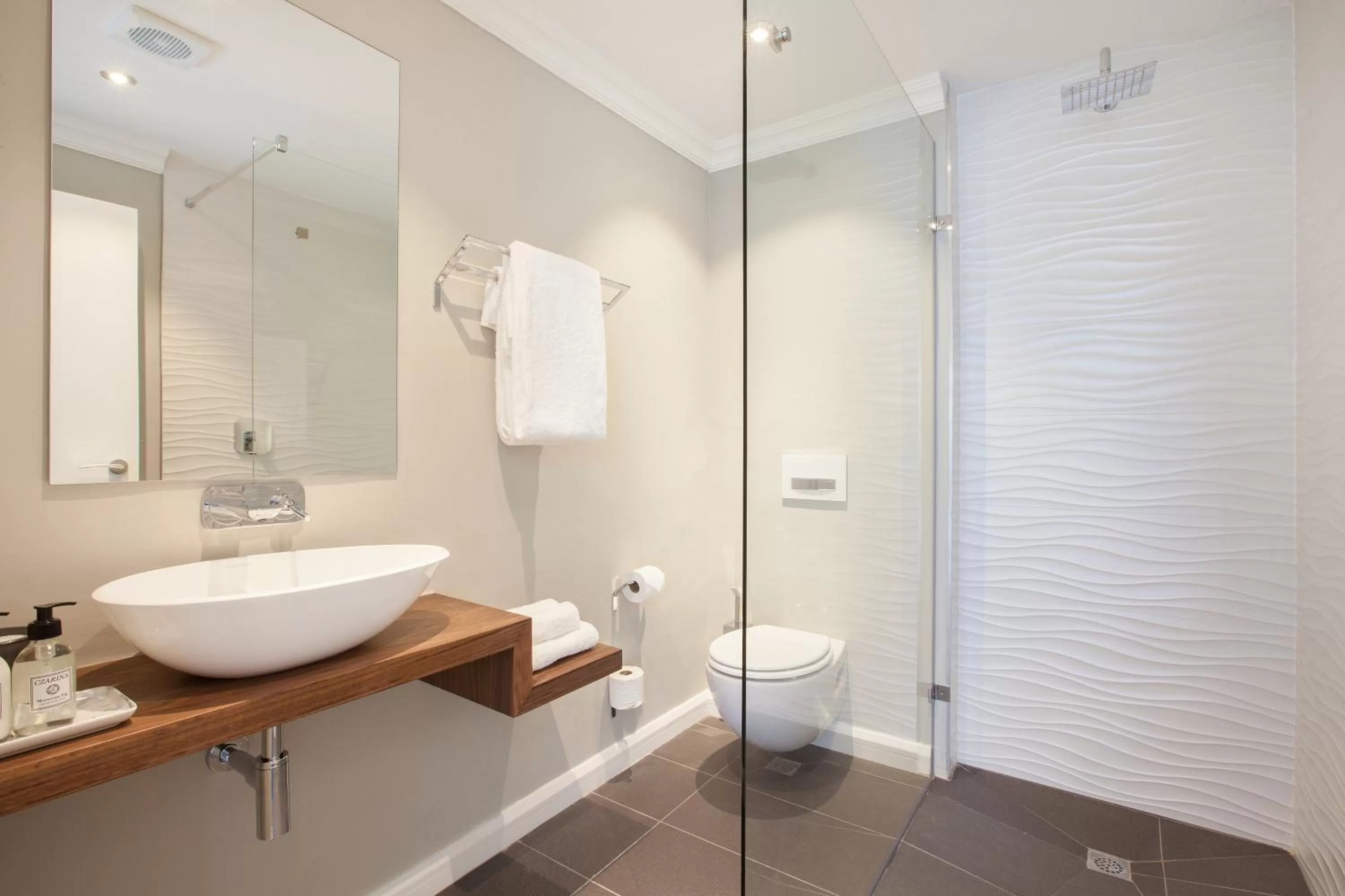 Shower in Bliss Boutique Hotel