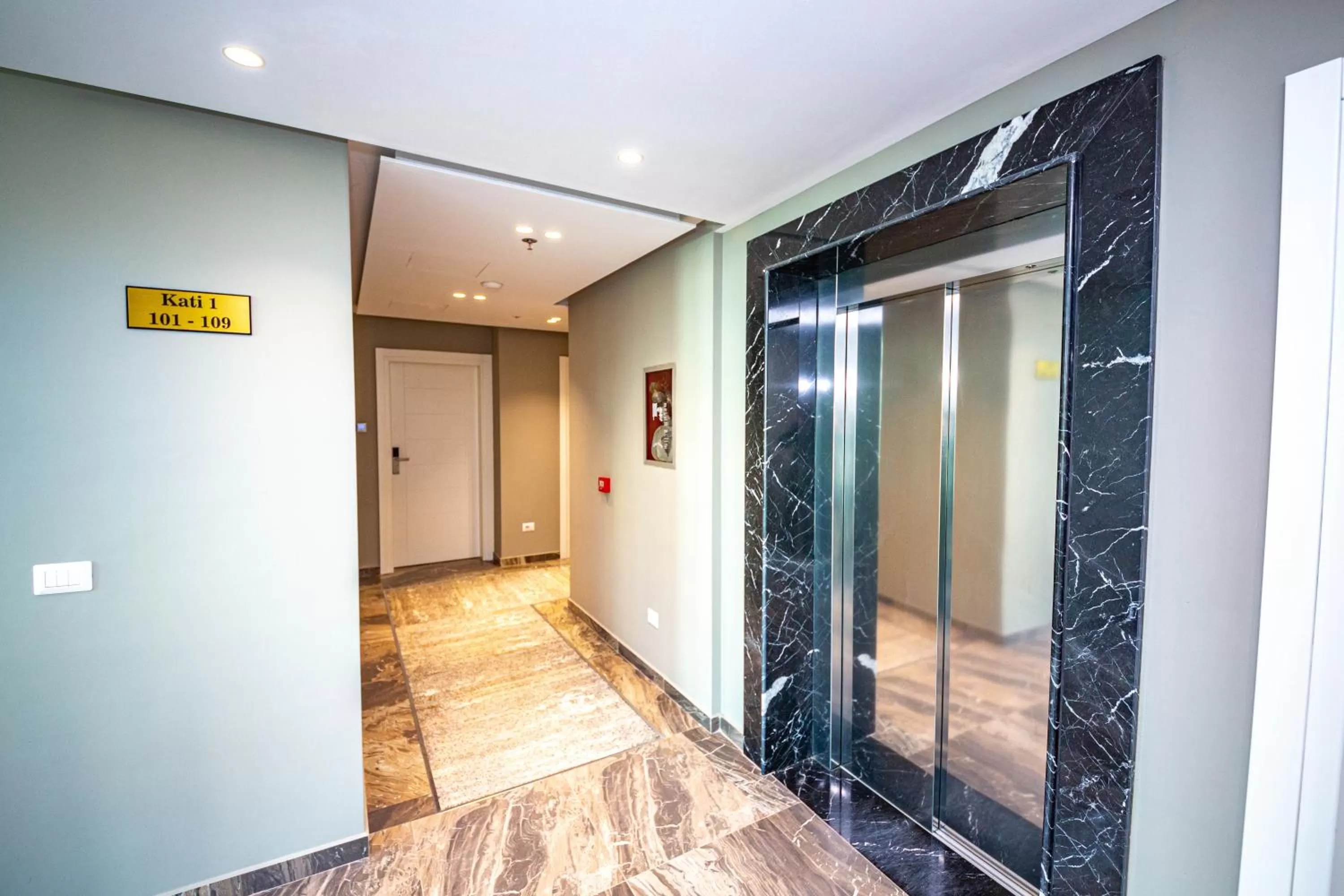 Property building in Hotel Bella Vista