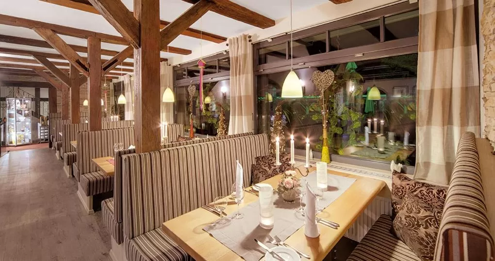 Restaurant/places to eat in Romantik Hotel Ahrenberg