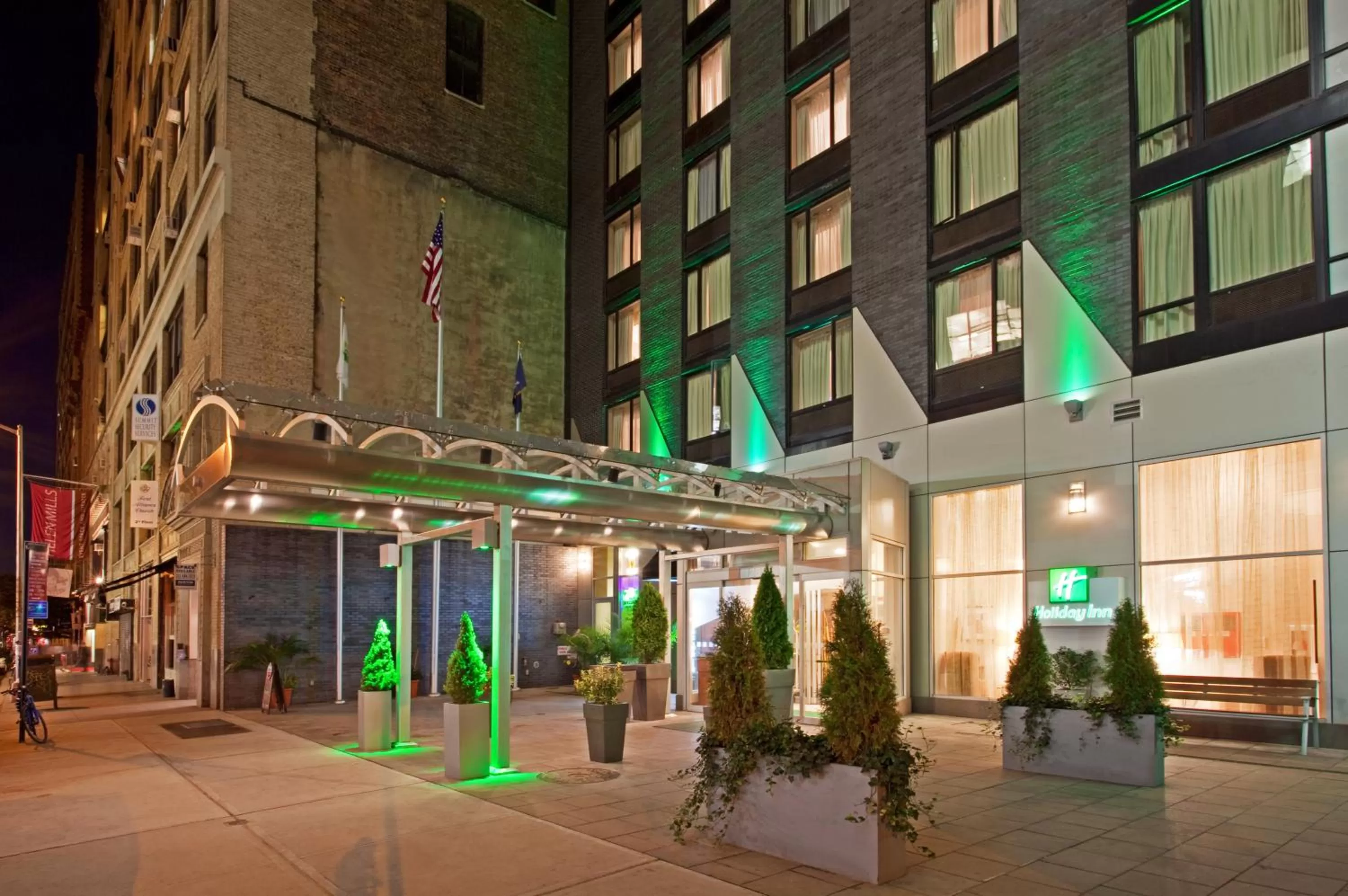 Property building in Holiday Inn Manhattan 6th Ave - Chelsea by IHG