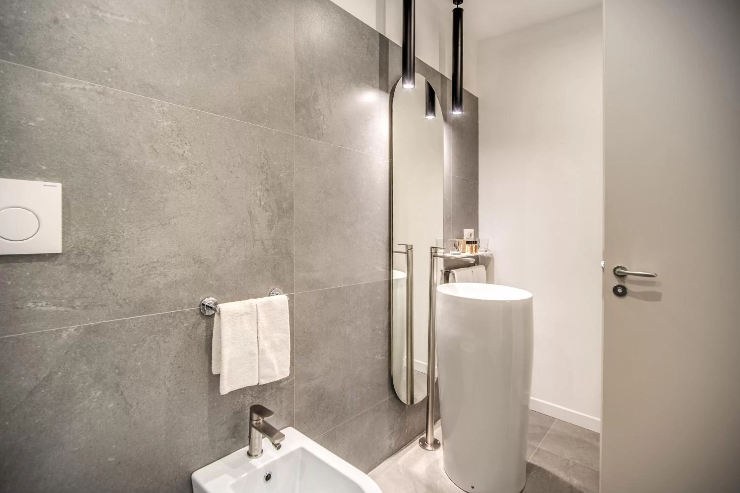 Bathroom in Little Queen Suite